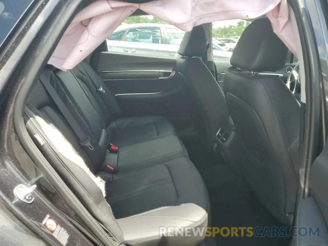 10 Photograph of a damaged car 5NPEH4J24MH072558 HYUNDAI SONATA 2021