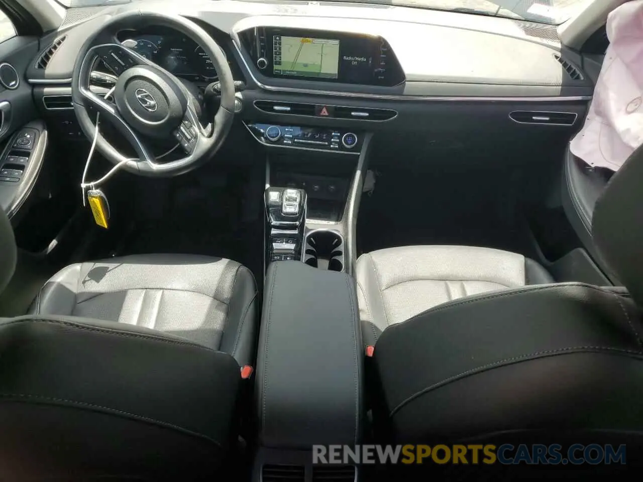 8 Photograph of a damaged car 5NPEH4J24MH072558 HYUNDAI SONATA 2021