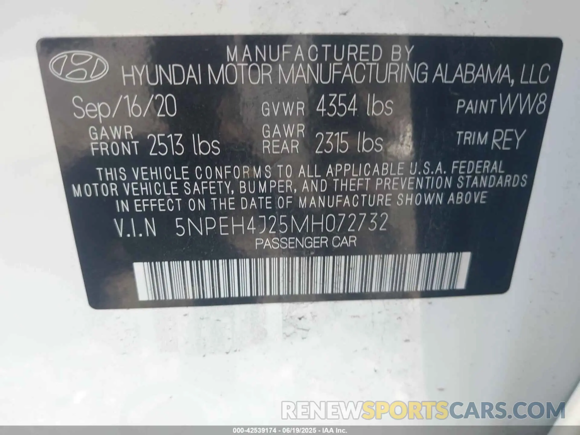 9 Photograph of a damaged car 5NPEH4J25MH072732 HYUNDAI SONATA 2021