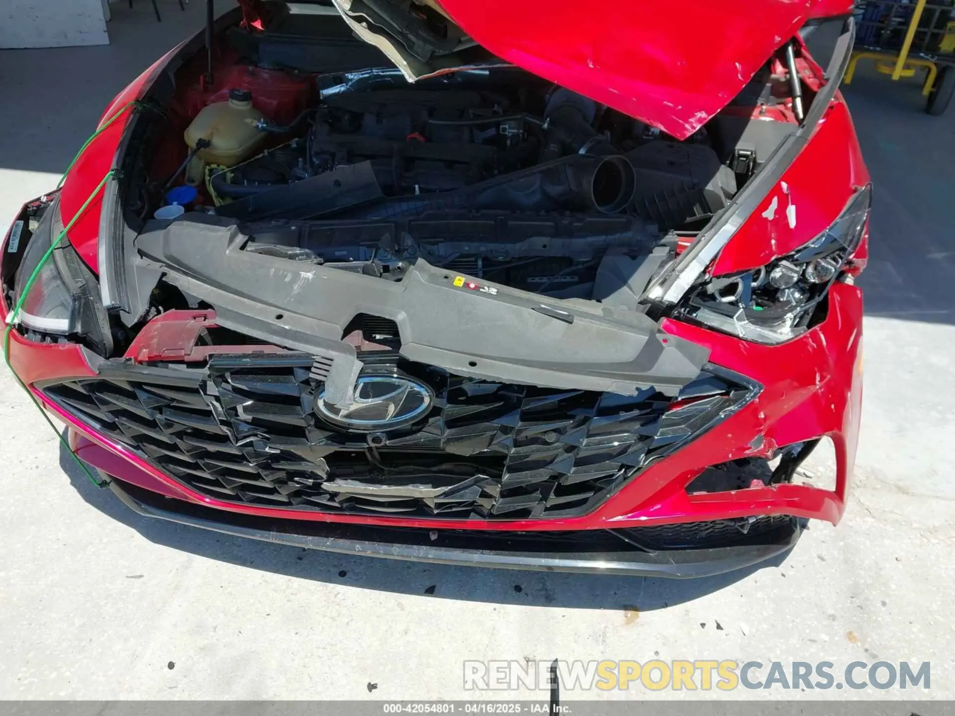 12 Фотография поврежденного автомобиля 5NPEH4J25MH110220 HYUNDAI SONATA 2021