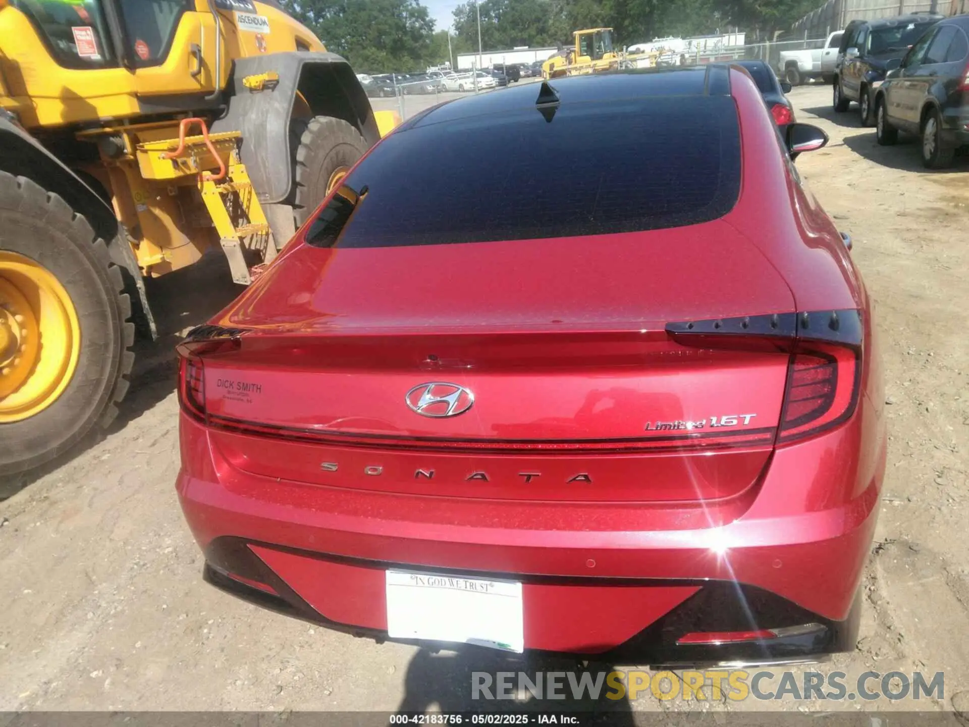 16 Photograph of a damaged car 5NPEH4J27MH100465 HYUNDAI SONATA 2021