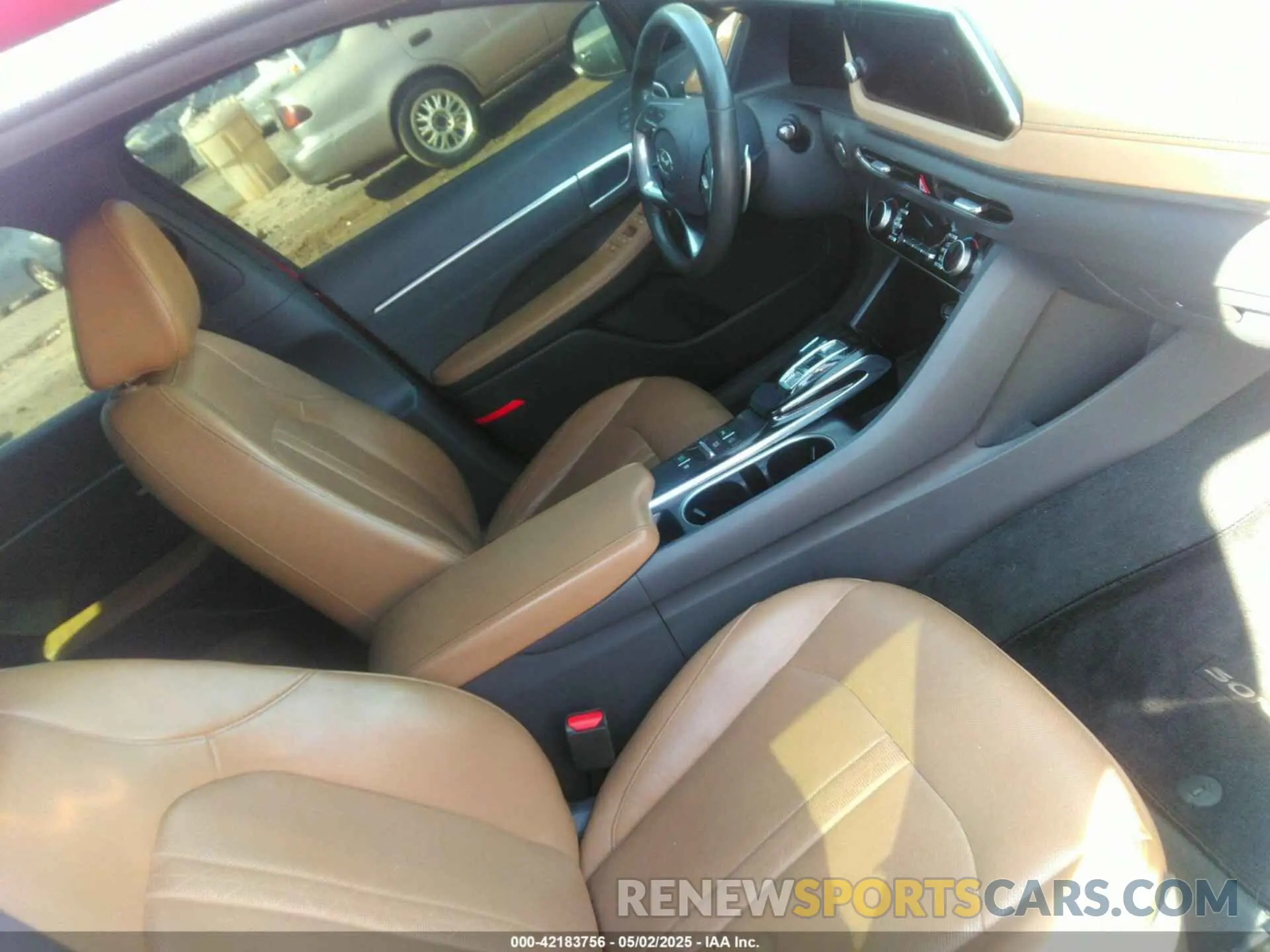5 Photograph of a damaged car 5NPEH4J27MH100465 HYUNDAI SONATA 2021