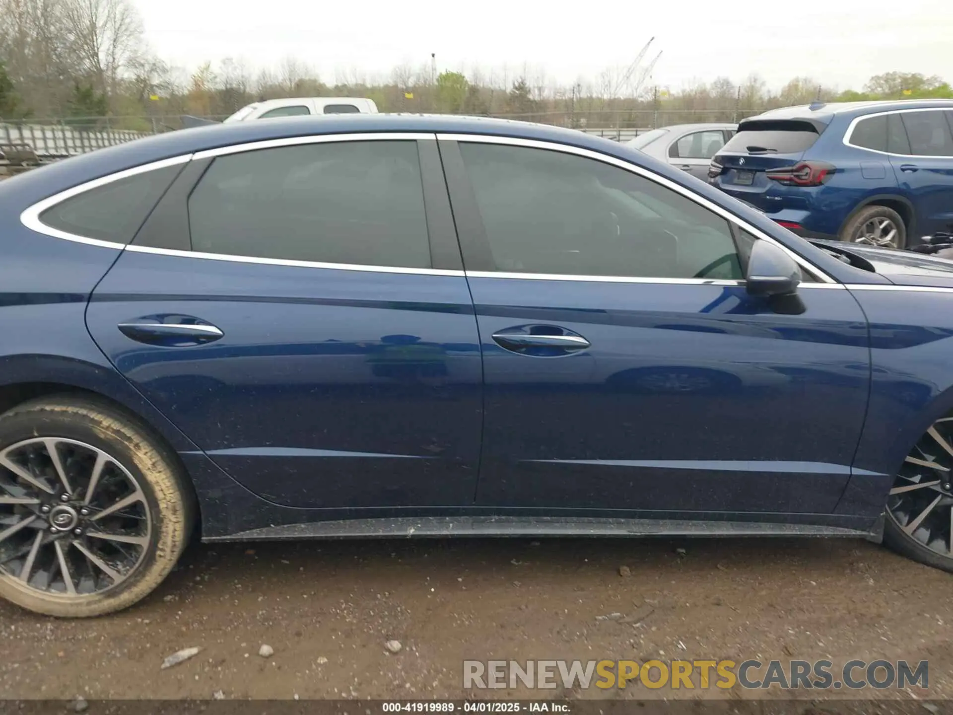 13 Photograph of a damaged car 5NPEH4J2XMH081765 HYUNDAI SONATA 2021