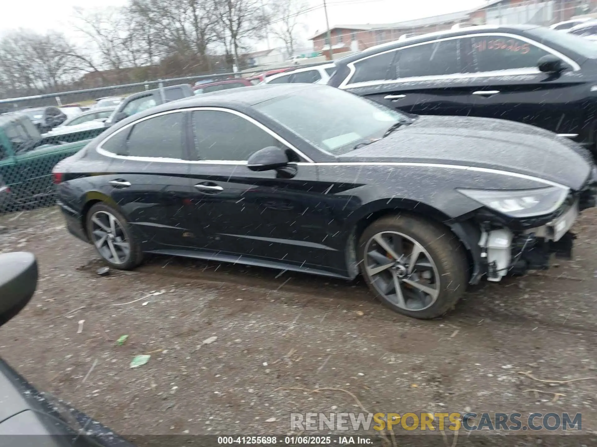 14 Photograph of a damaged car 5NPEJ4J20MH112672 HYUNDAI SONATA 2021