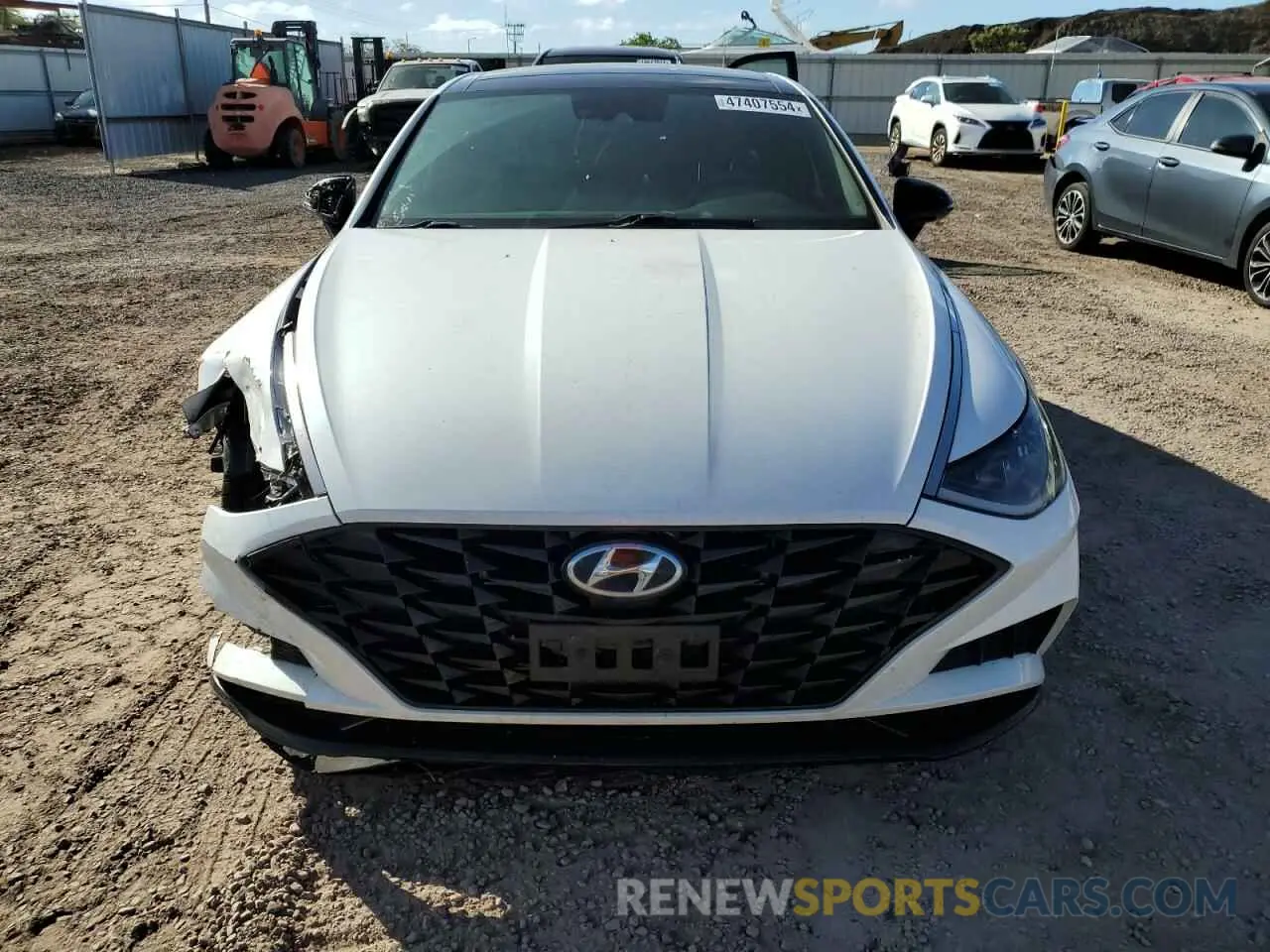 5 Photograph of a damaged car 5NPEJ4J21MH081383 HYUNDAI SONATA 2021