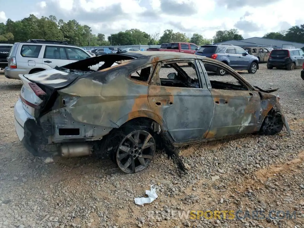 3 Photograph of a damaged car 5NPEJ4J21MH110932 HYUNDAI SONATA 2021