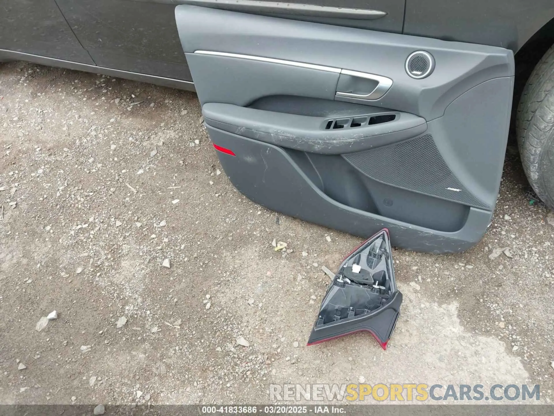 12 Photograph of a damaged car 5NPEJ4J21MH111126 HYUNDAI SONATA 2021