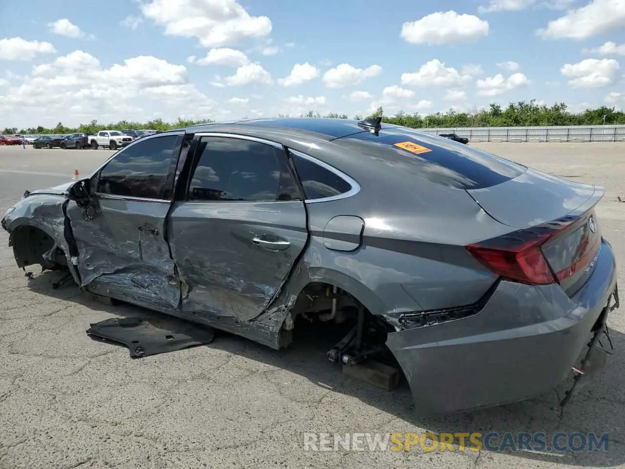 2 Photograph of a damaged car 5NPEJ4J24MH132729 HYUNDAI SONATA 2021