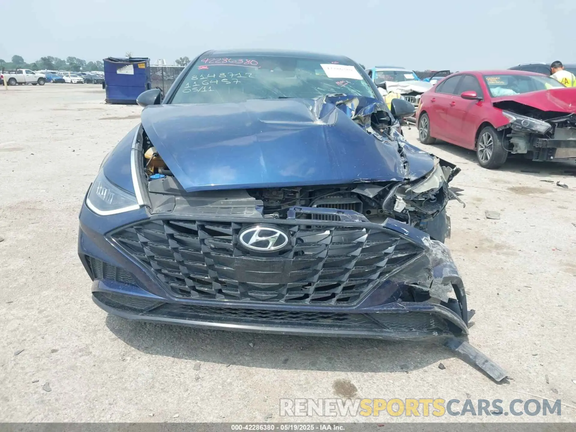 12 Фотография поврежденного автомобиля 5NPEJ4J25MH116457 HYUNDAI SONATA 2021