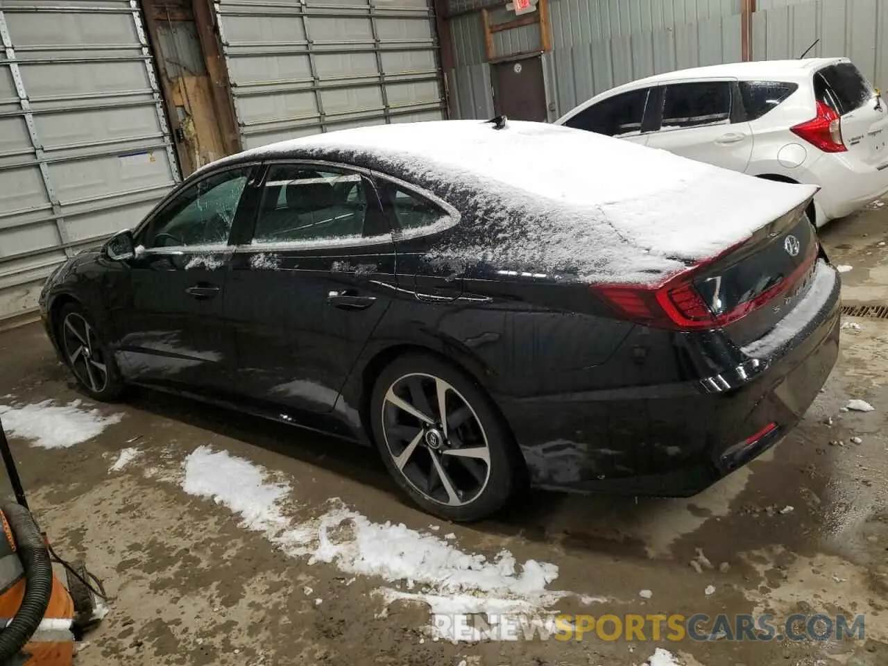2 Photograph of a damaged car 5NPEJ4J26MH062604 HYUNDAI SONATA 2021