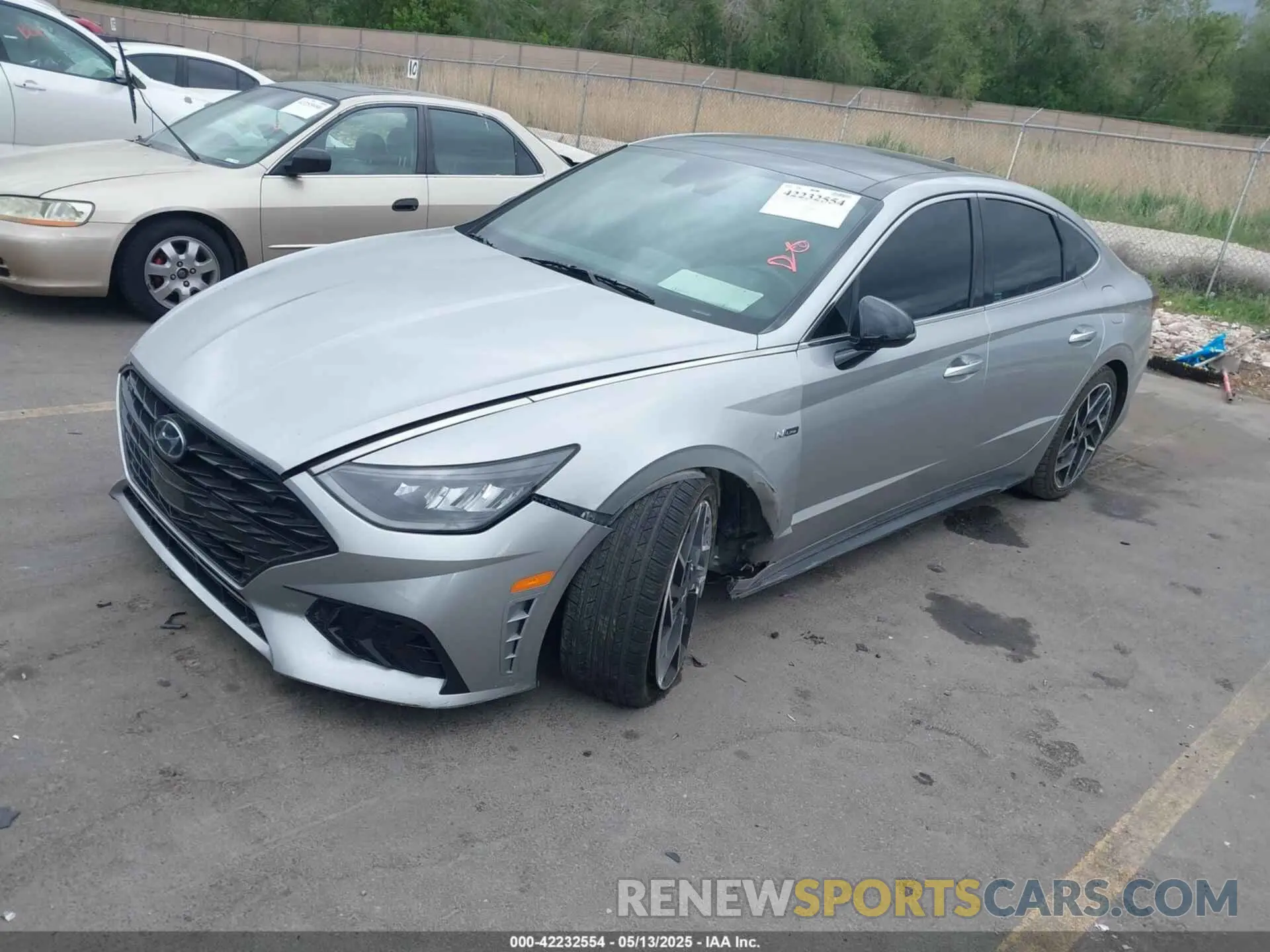 2 Photograph of a damaged car 5NPEK4JC2MH124909 HYUNDAI SONATA 2021
