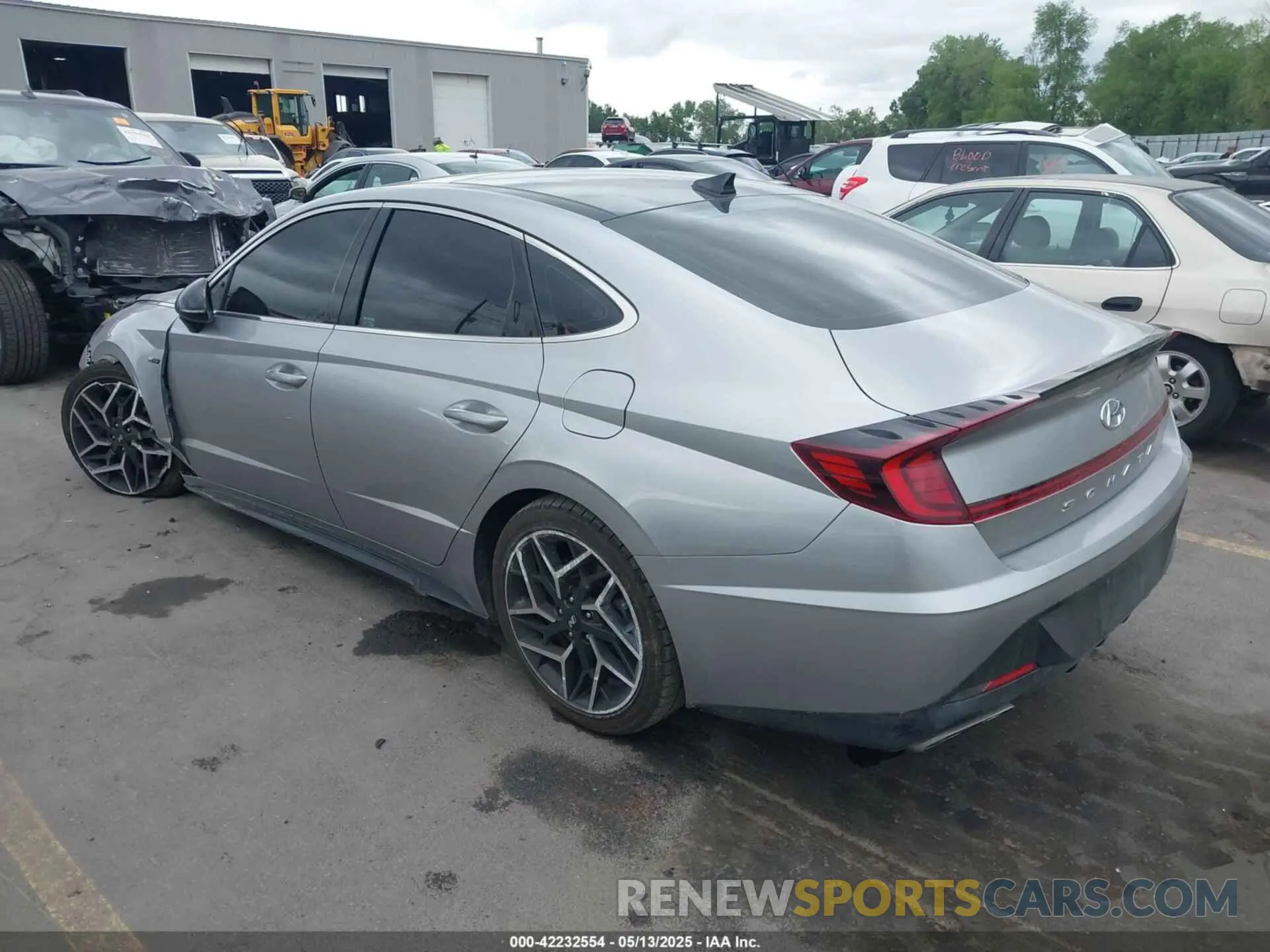 3 Photograph of a damaged car 5NPEK4JC2MH124909 HYUNDAI SONATA 2021