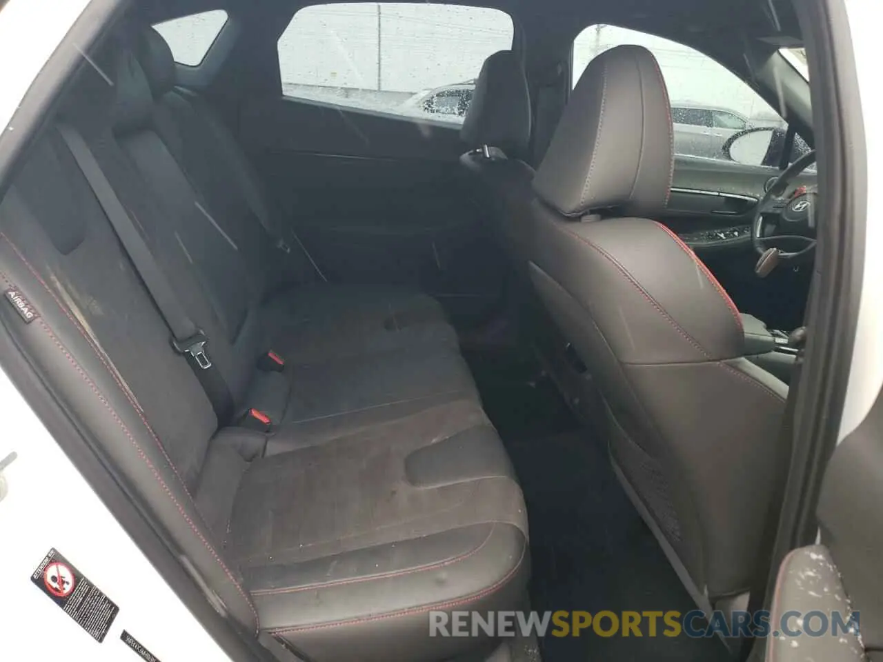 10 Photograph of a damaged car 5NPEK4JC6MH106395 HYUNDAI SONATA 2021