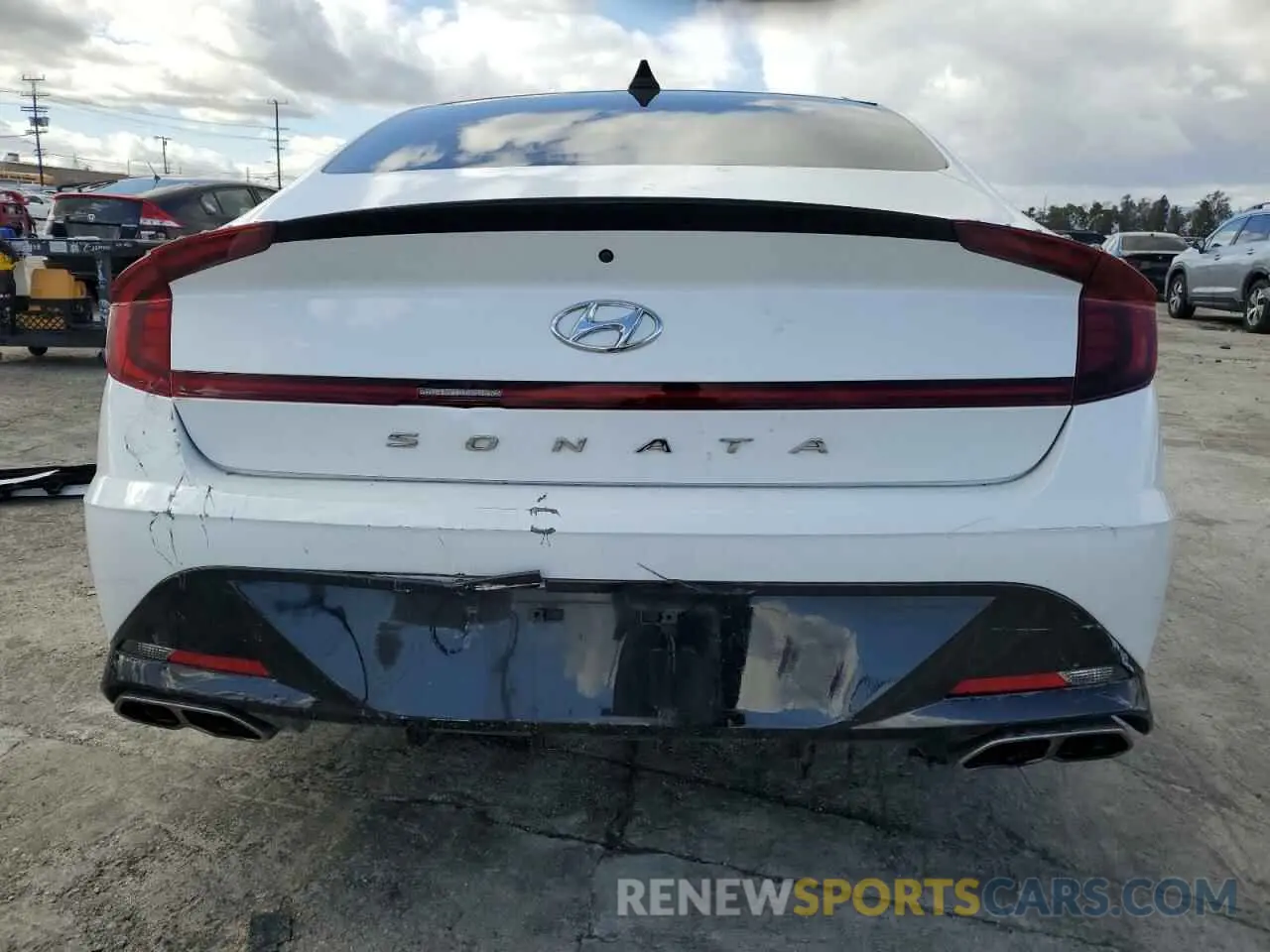 6 Фотография поврежденного автомобиля 5NPEK4JC6MH117610 HYUNDAI SONATA 2021