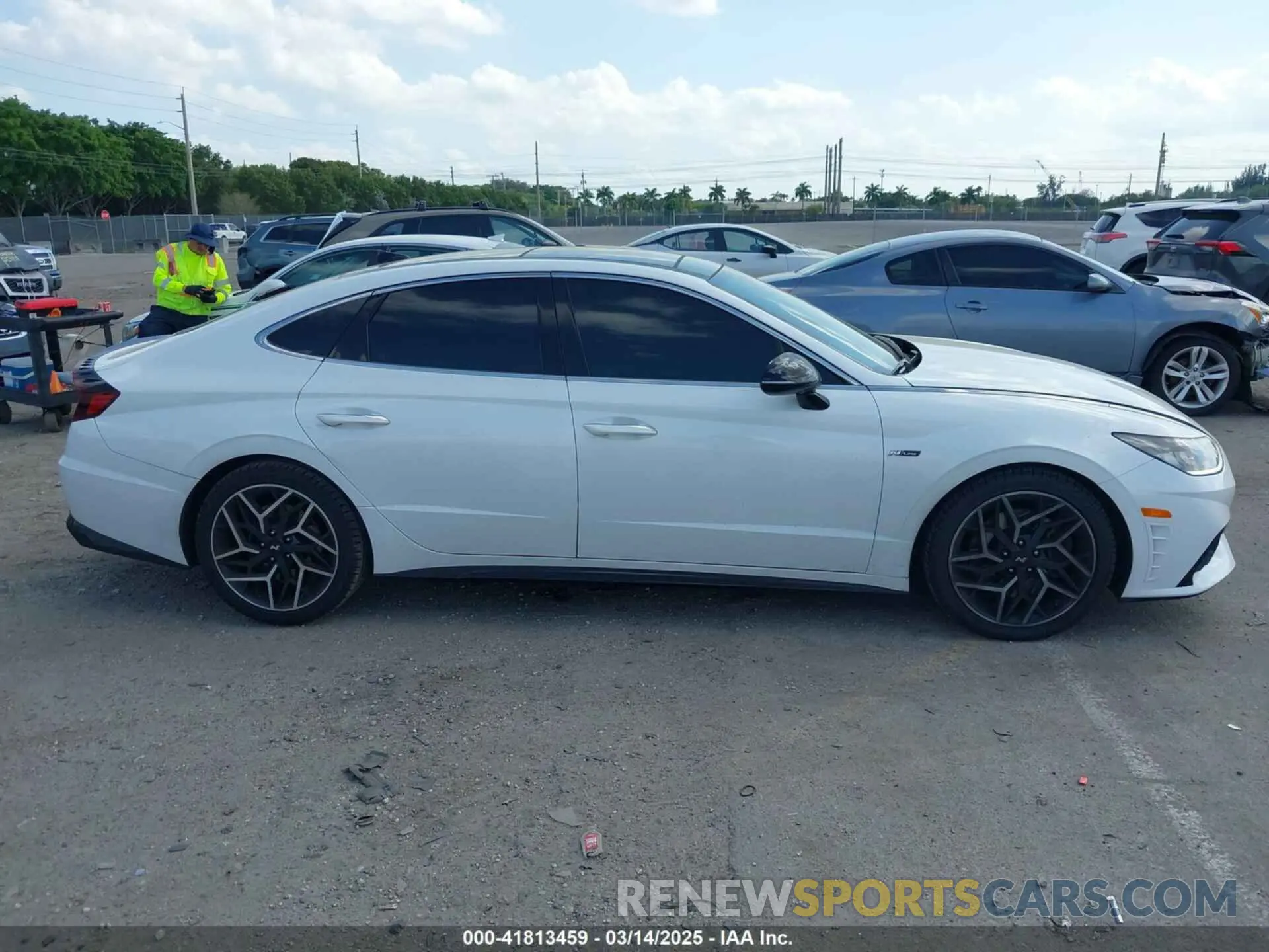 13 Фотография поврежденного автомобиля 5NPEK4JC7MH125036 HYUNDAI SONATA 2021
