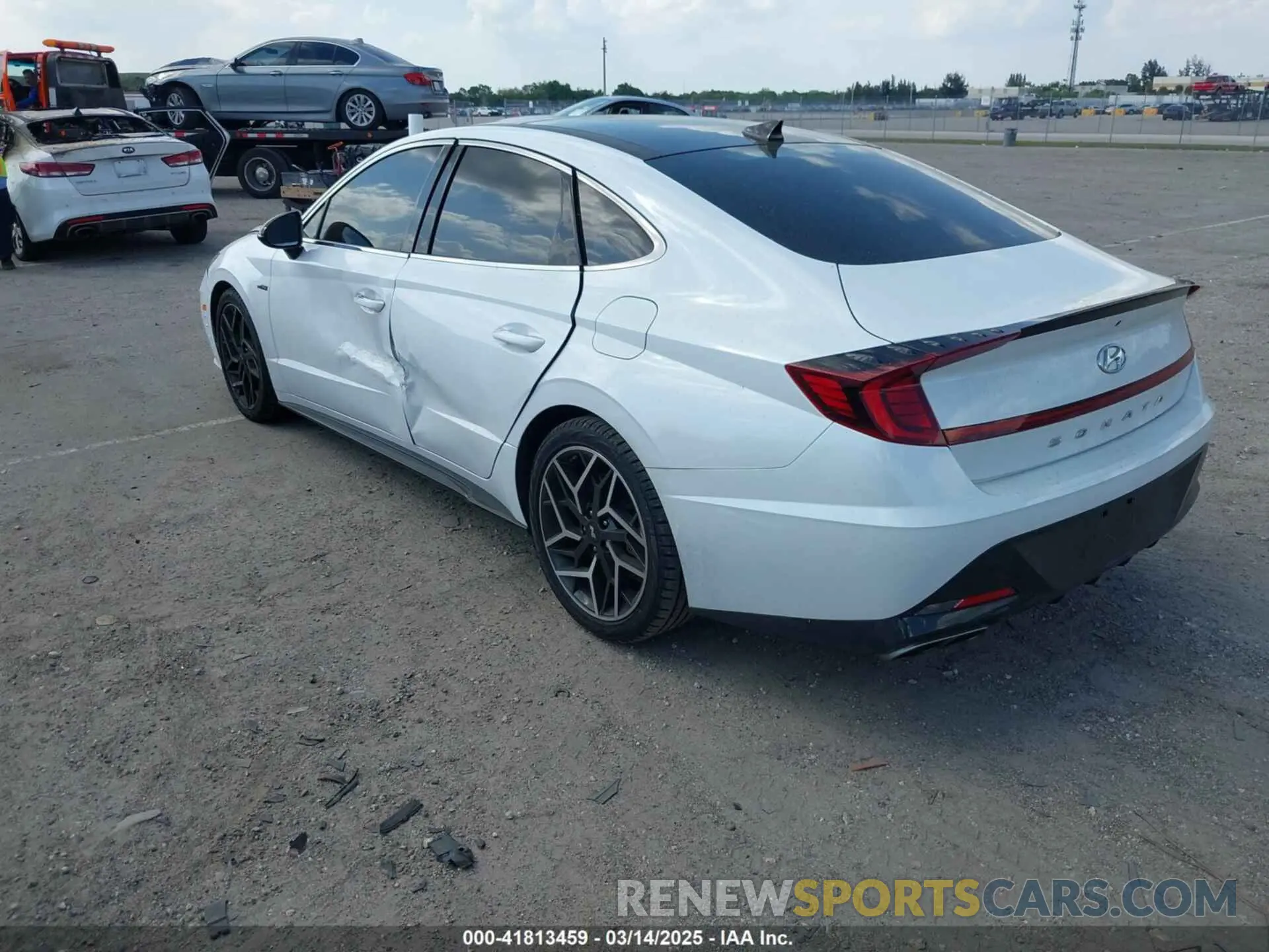 3 Фотография поврежденного автомобиля 5NPEK4JC7MH125036 HYUNDAI SONATA 2021