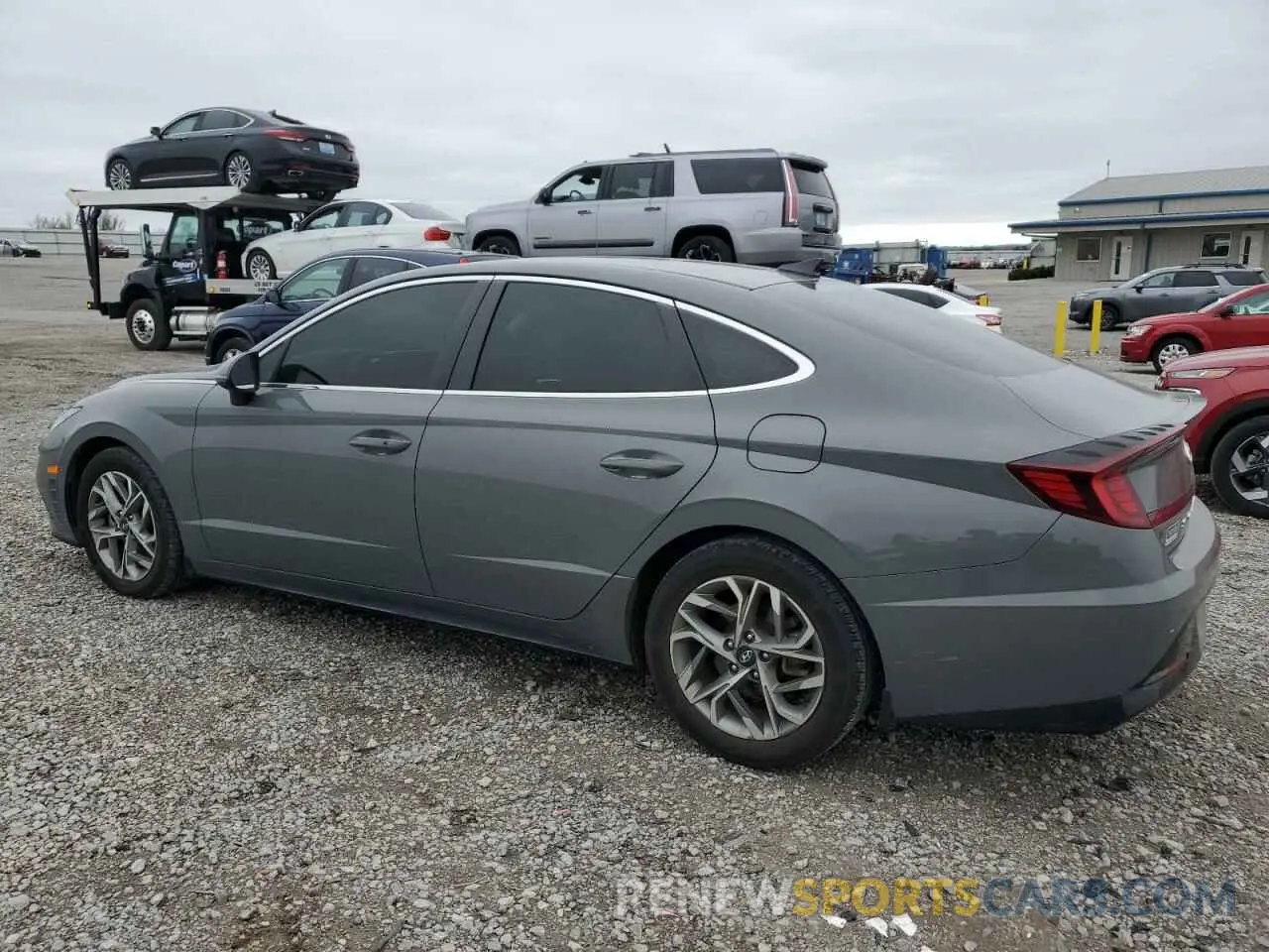 2 Photograph of a damaged car 5NPEL4JA2MH069387 HYUNDAI SONATA 2021