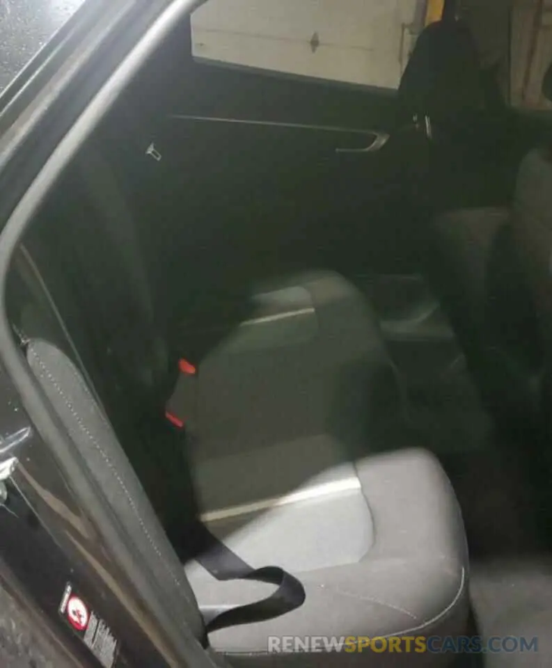10 Photograph of a damaged car 5NPEL4JA3MH093794 HYUNDAI SONATA 2021