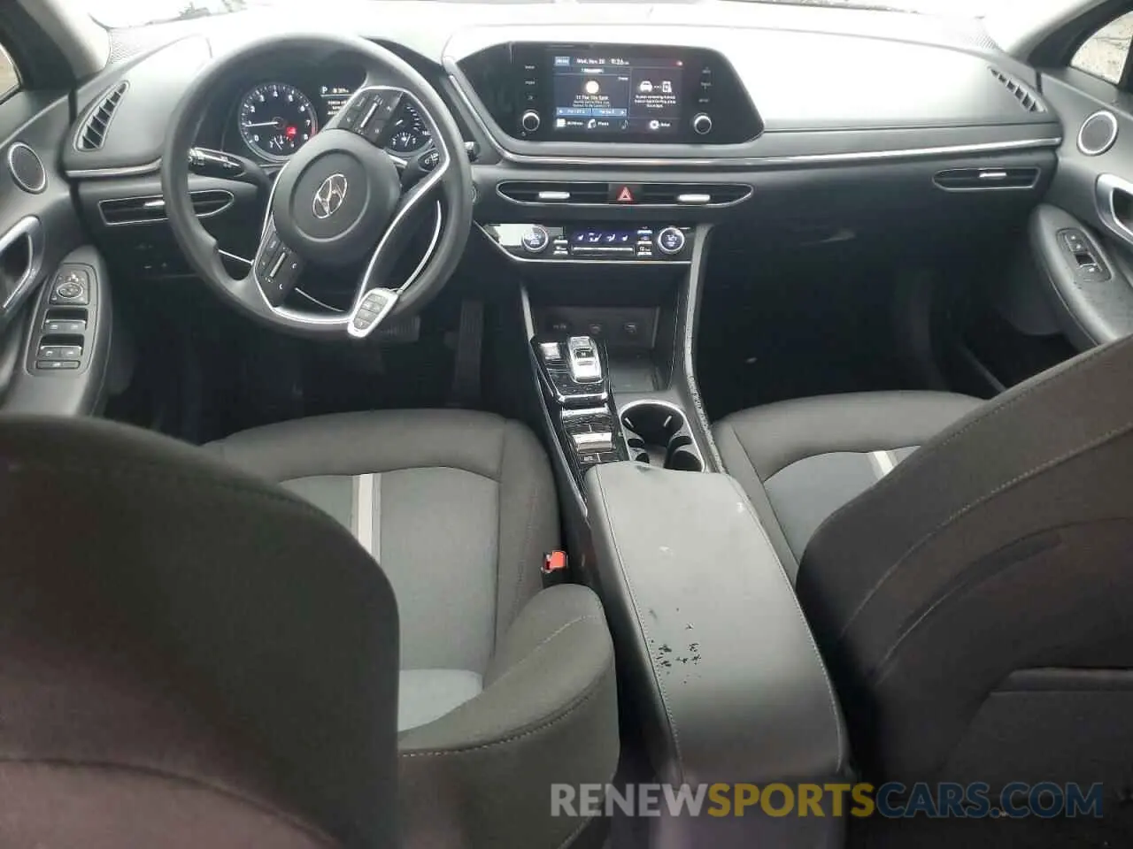 8 Photograph of a damaged car 5NPEL4JA3MH107256 HYUNDAI SONATA 2021