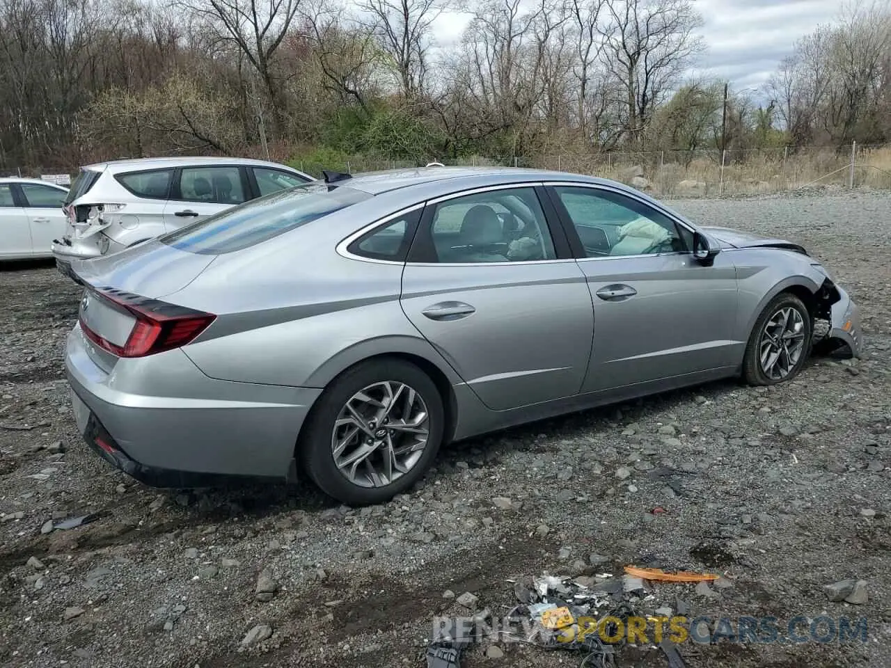 3 Photograph of a damaged car 5NPEL4JA6MH102388 HYUNDAI SONATA 2021