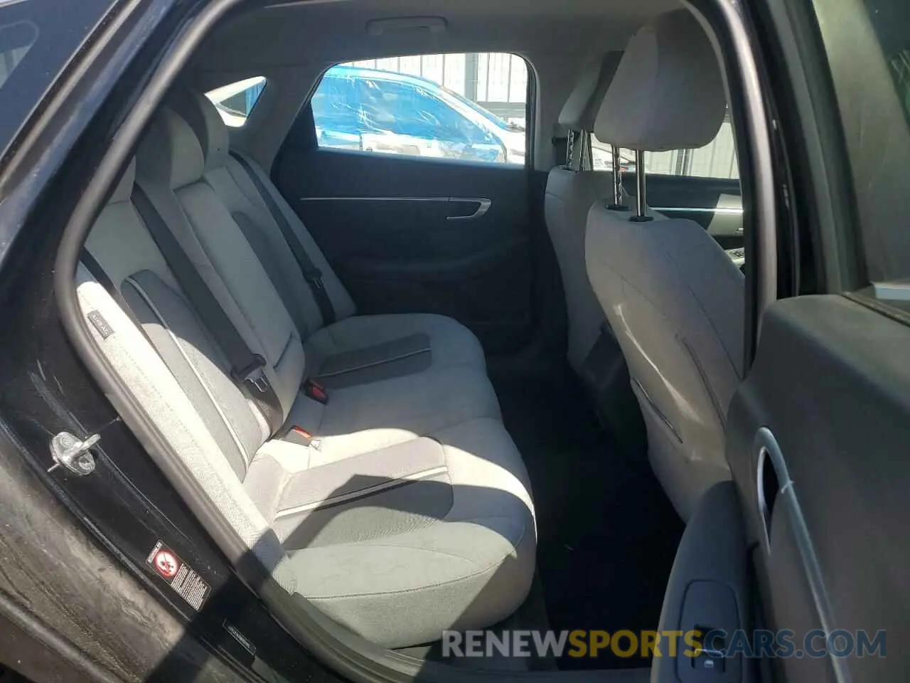 10 Photograph of a damaged car 5NPEL4JA7MH102495 HYUNDAI SONATA 2021