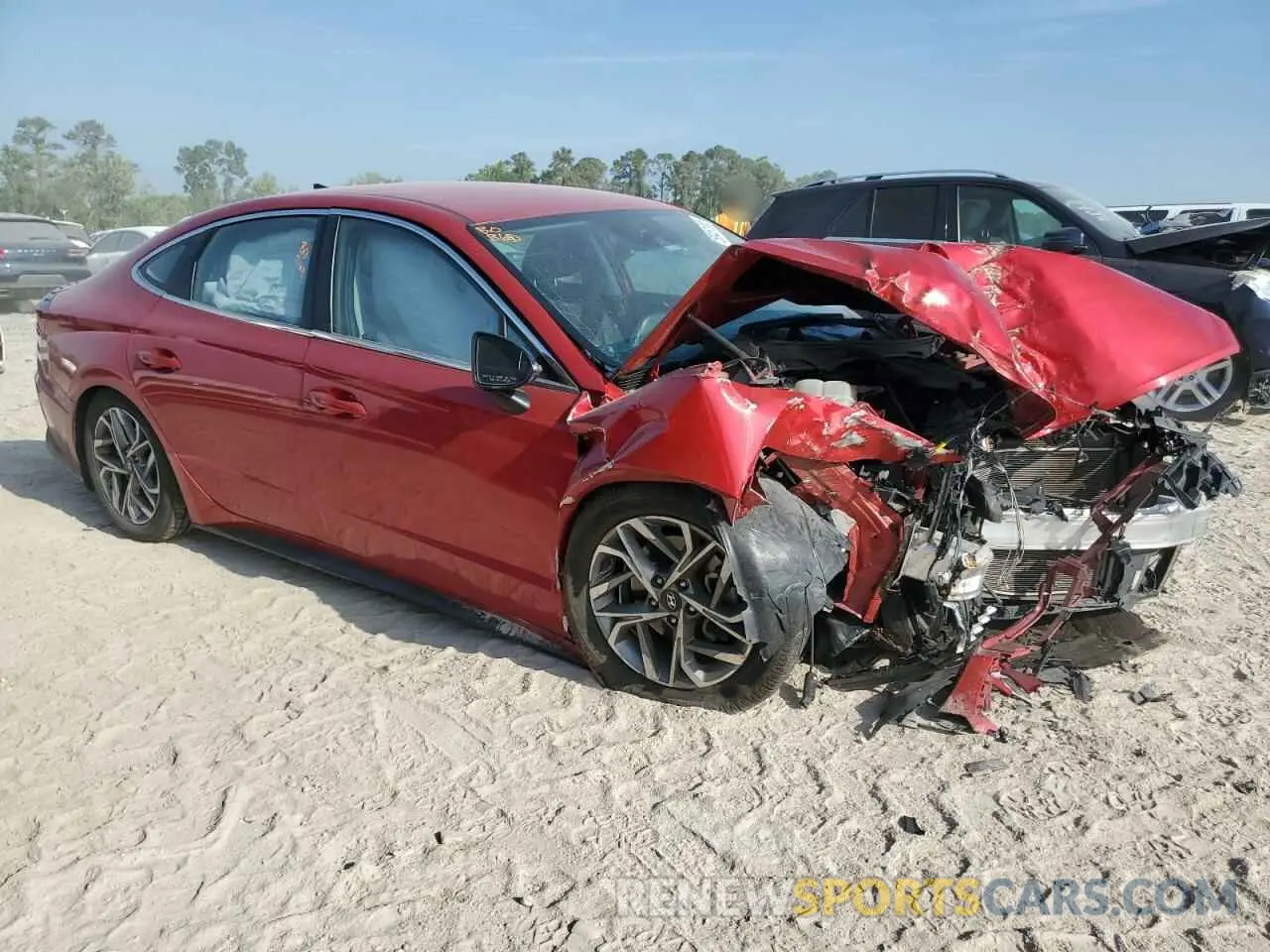 4 Photograph of a damaged car 5NPEL4JA9MH091810 HYUNDAI SONATA 2021