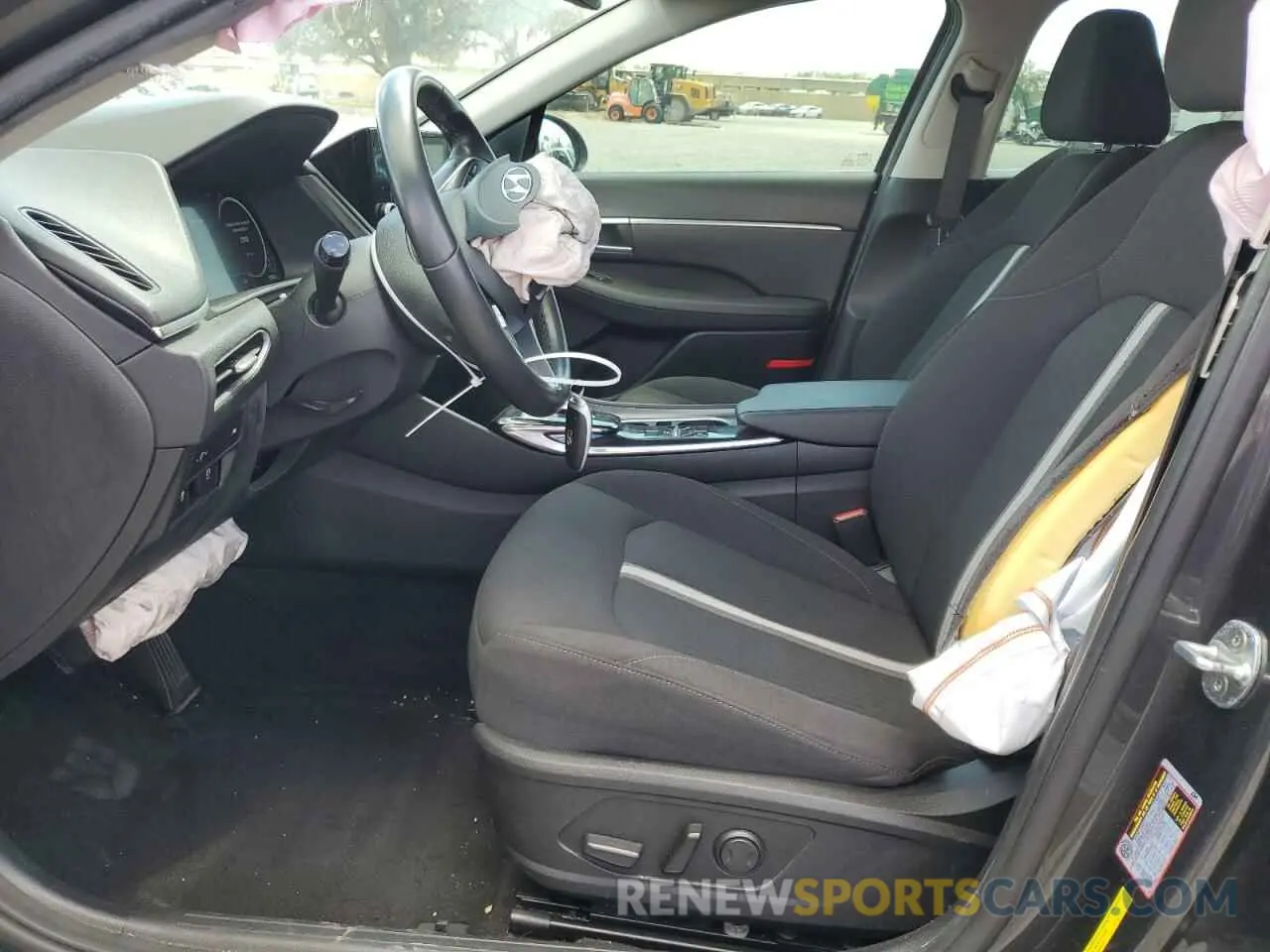 7 Photograph of a damaged car KMHL14JA0MA143437 HYUNDAI SONATA 2021