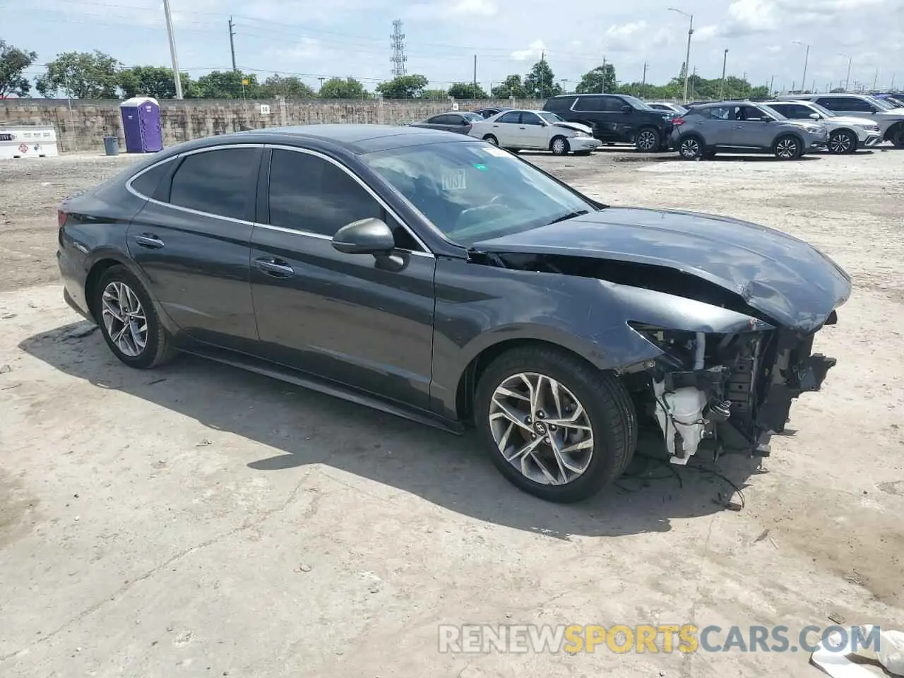 4 Photograph of a damaged car KMHL14JA9MA151584 HYUNDAI SONATA 2021