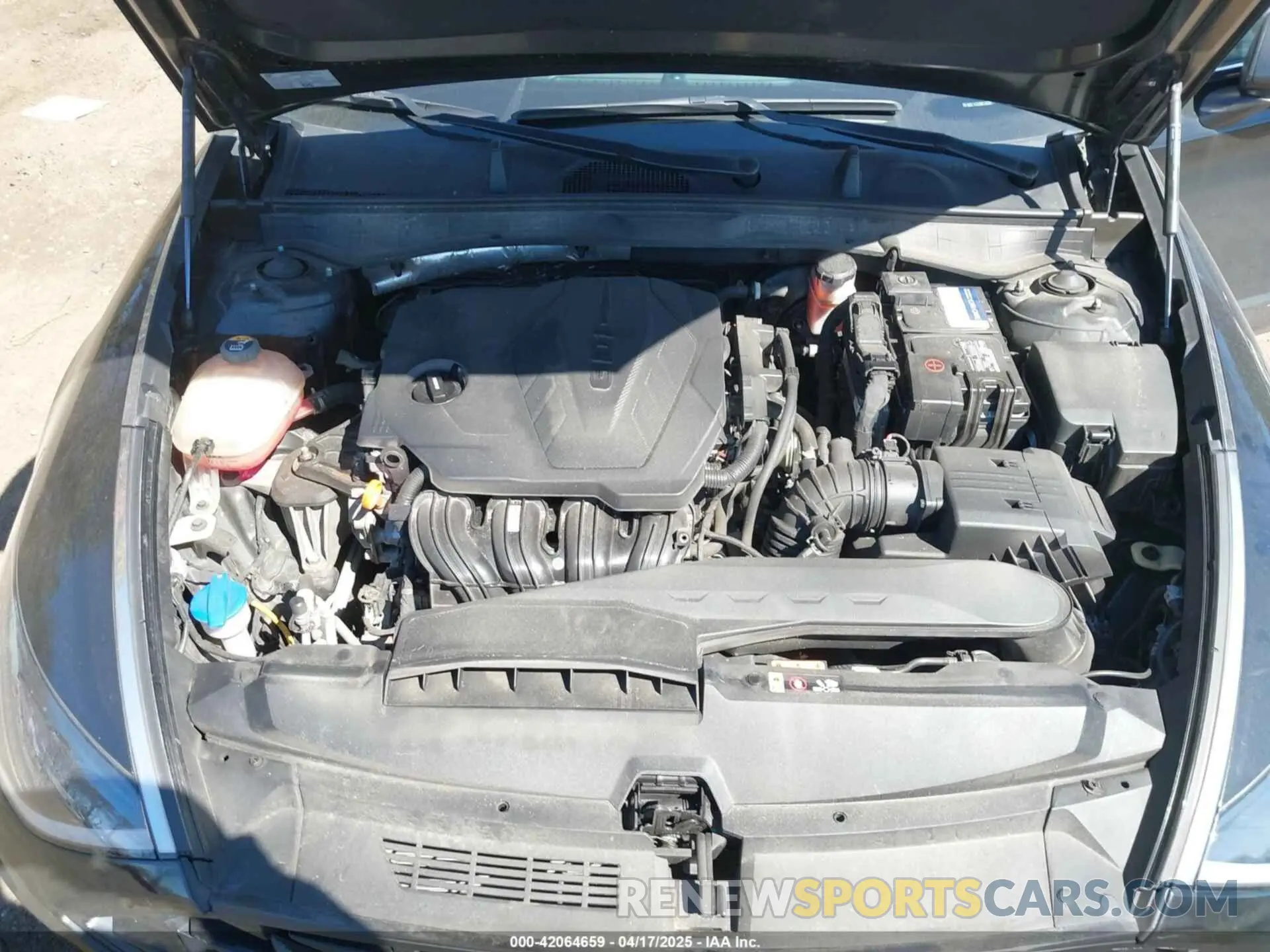 10 Photograph of a damaged car KMHL14JAXMA160391 HYUNDAI SONATA 2021