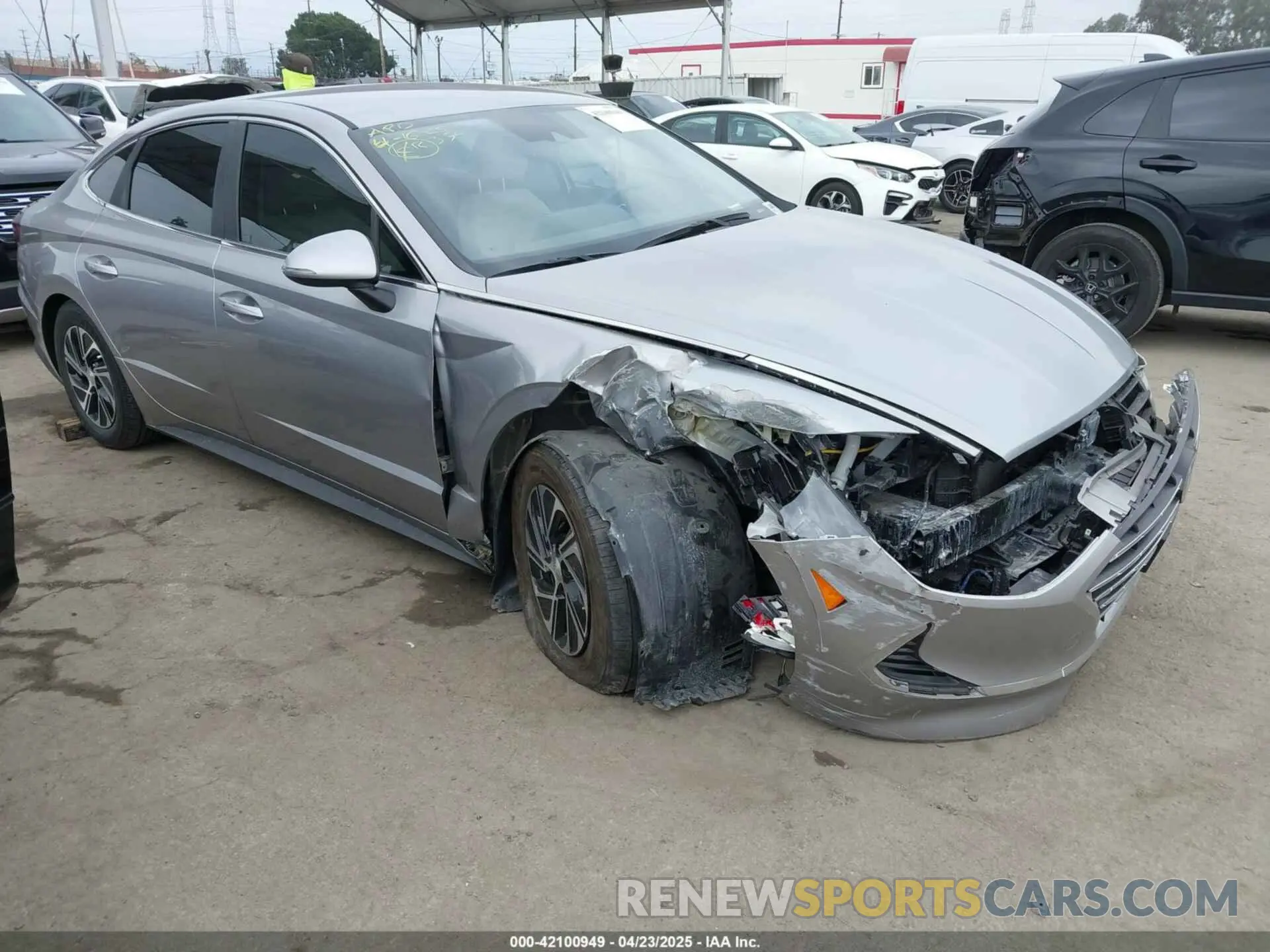 1 Фотография поврежденного автомобиля KMHL24JJ2MA035401 HYUNDAI SONATA 2021