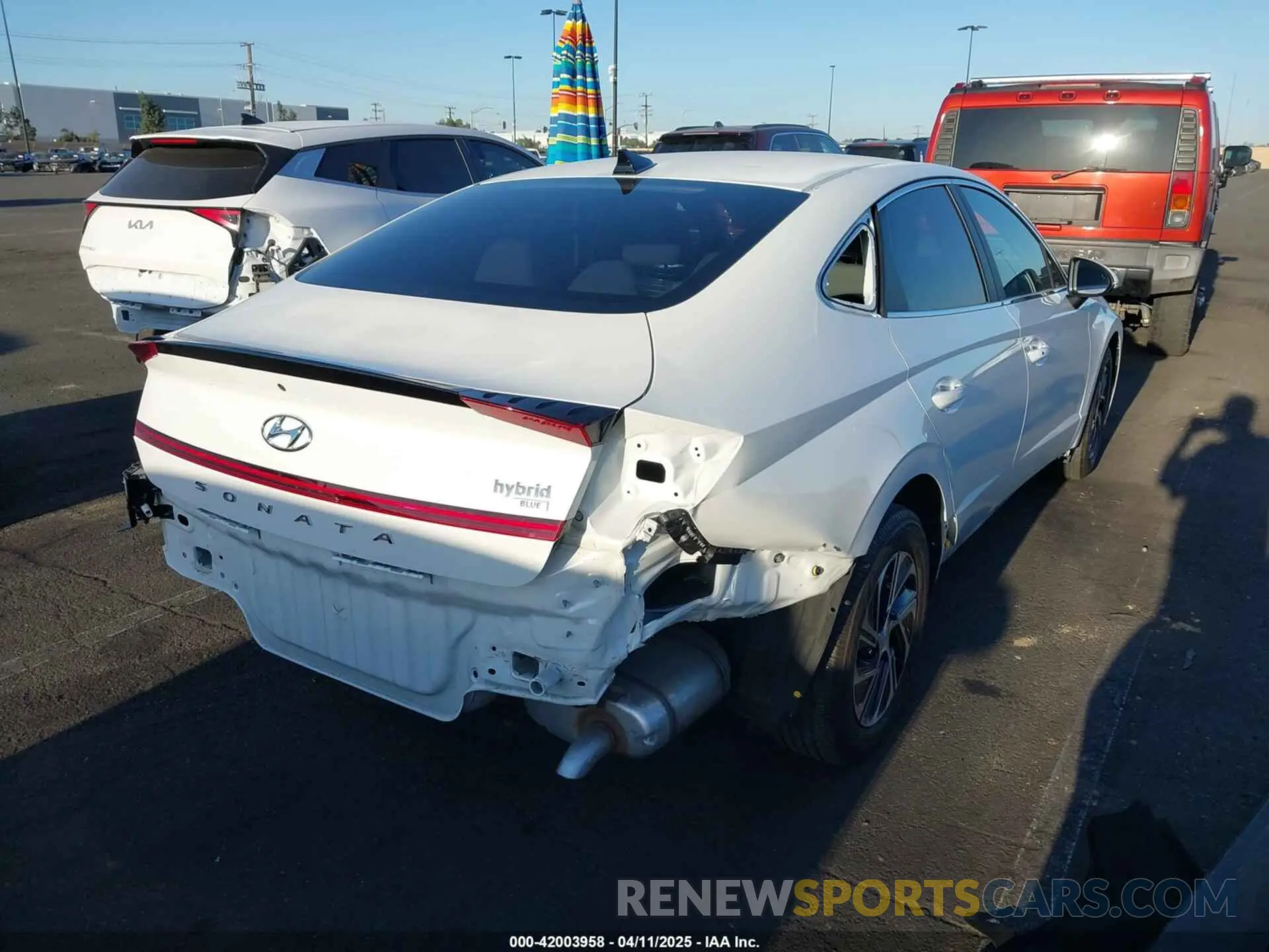 4 Photograph of a damaged car KMHL24JJ5MA035473 HYUNDAI SONATA 2021