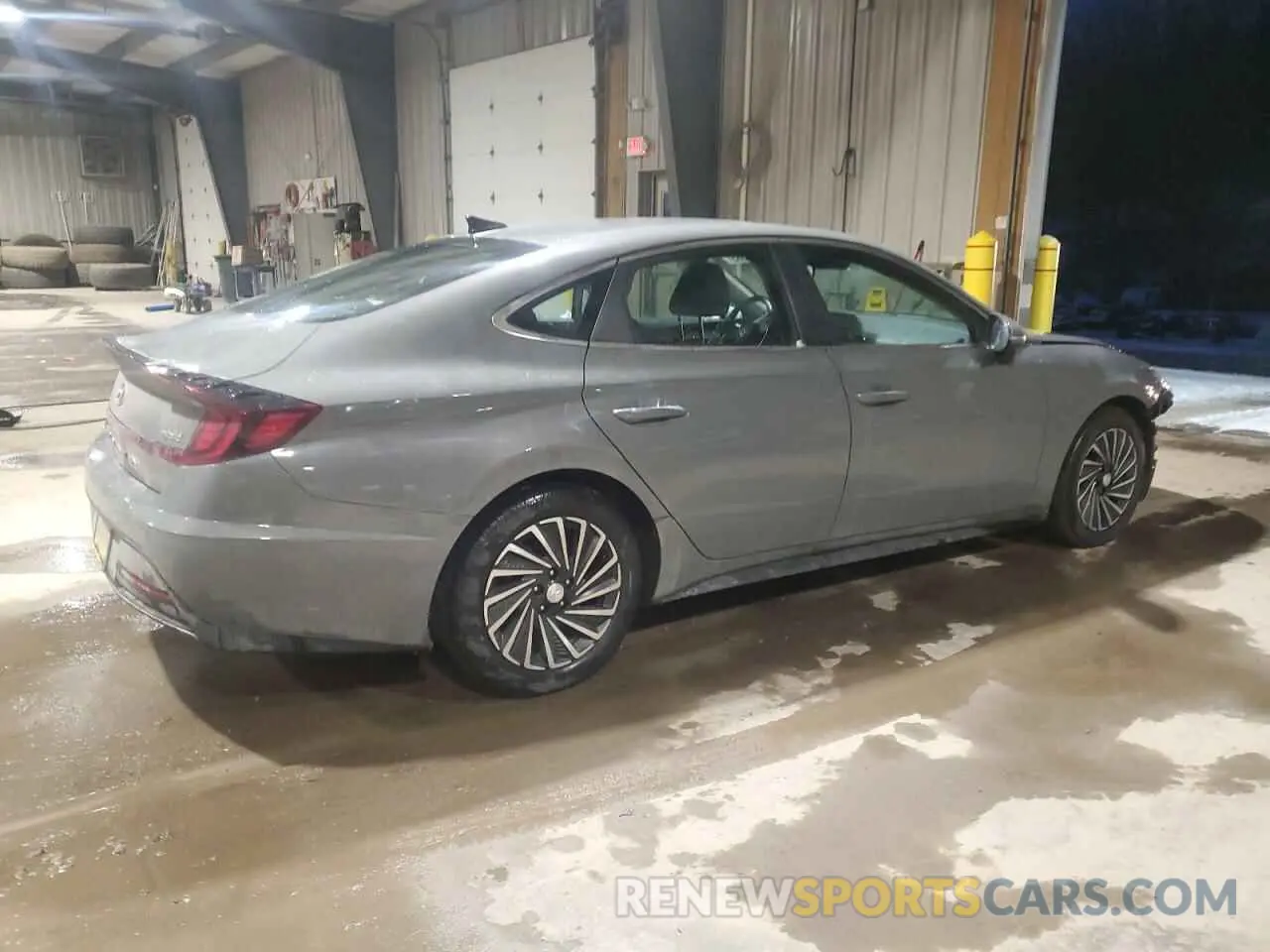 3 Photograph of a damaged car KMHL34JJ2MA034164 HYUNDAI SONATA 2021
