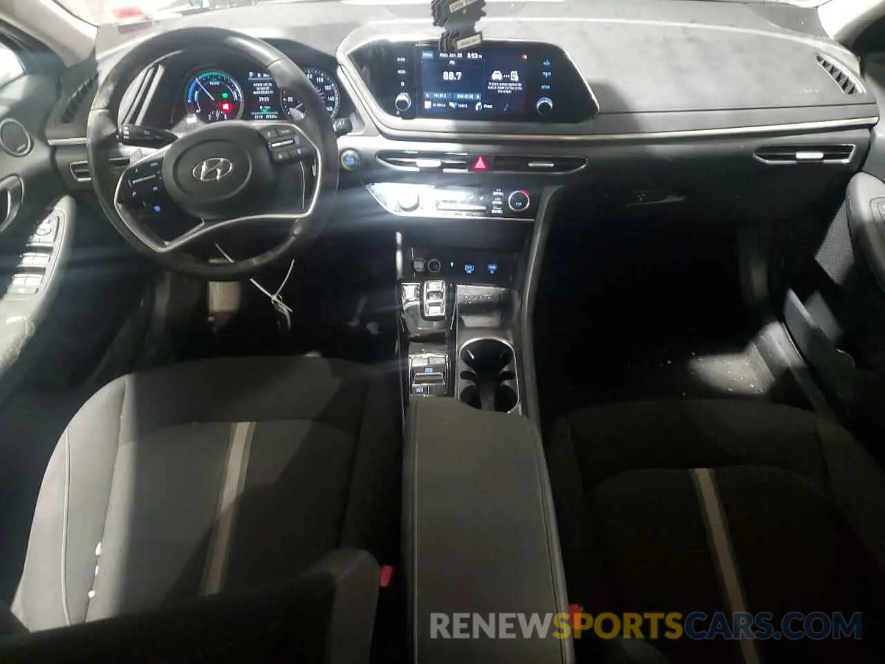 8 Photograph of a damaged car KMHL34JJ2MA034164 HYUNDAI SONATA 2021
