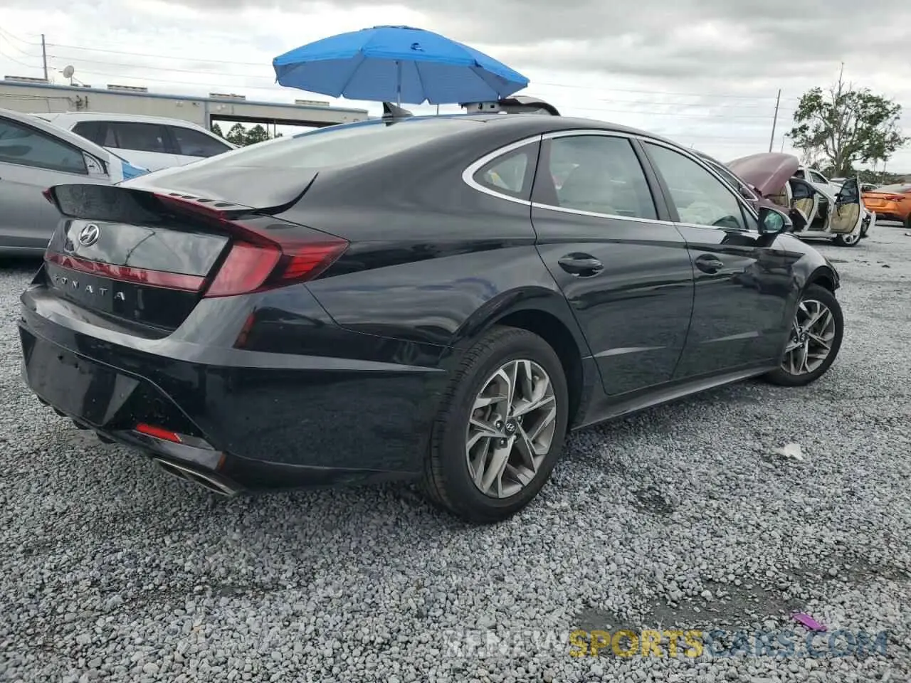 3 Photograph of a damaged car KMHL64JA8MA158186 HYUNDAI SONATA 2021