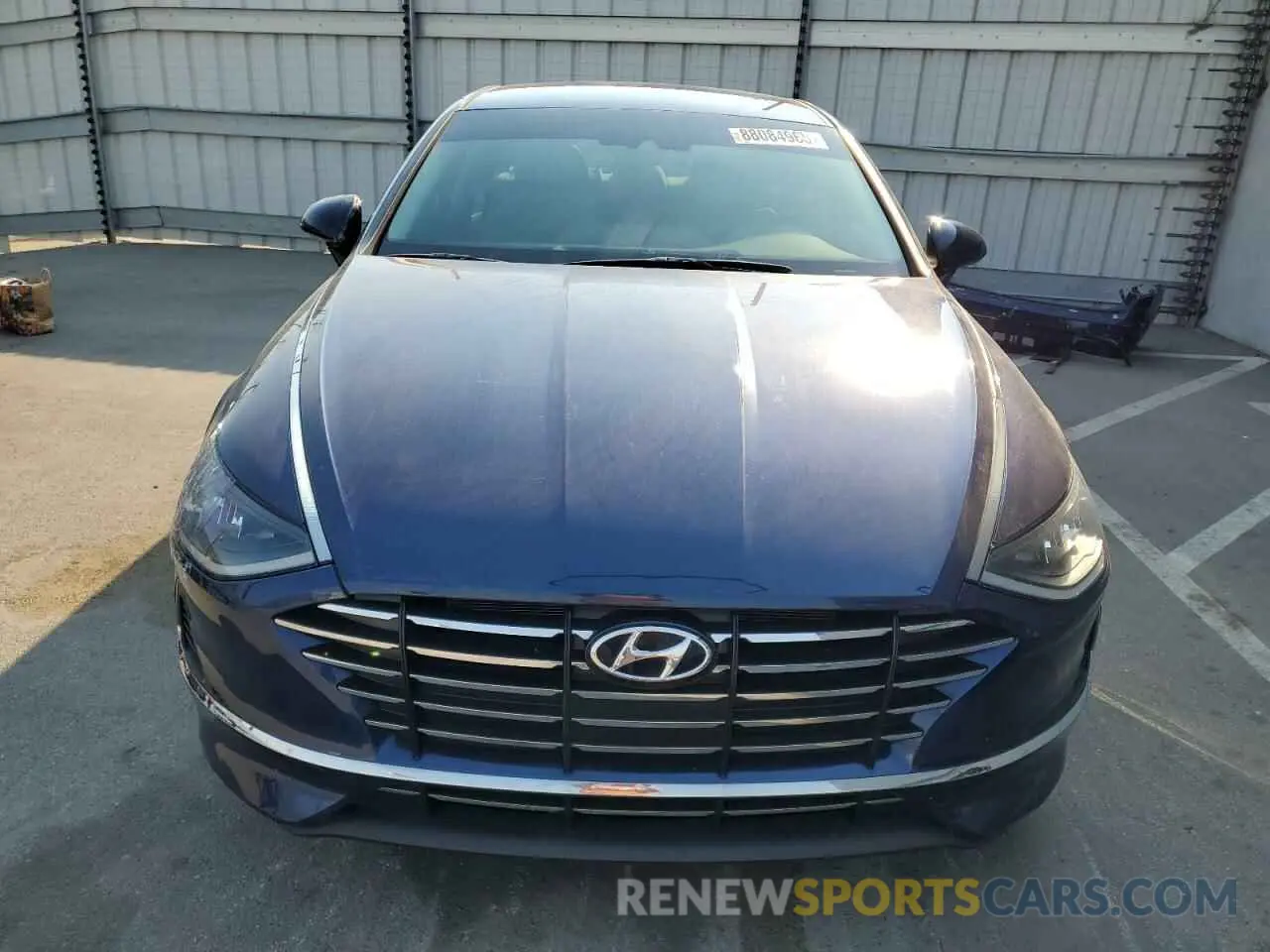 5 Photograph of a damaged car 5NPEG4JA8NH135317 HYUNDAI SONATA 2022