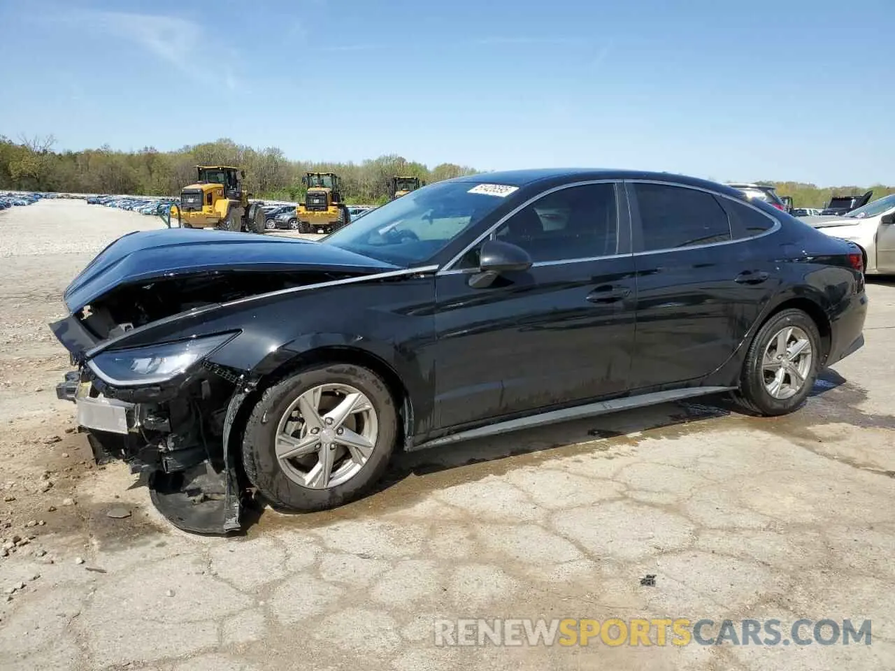 1 Photograph of a damaged car 5NPEG4JA9NH135231 HYUNDAI SONATA 2022