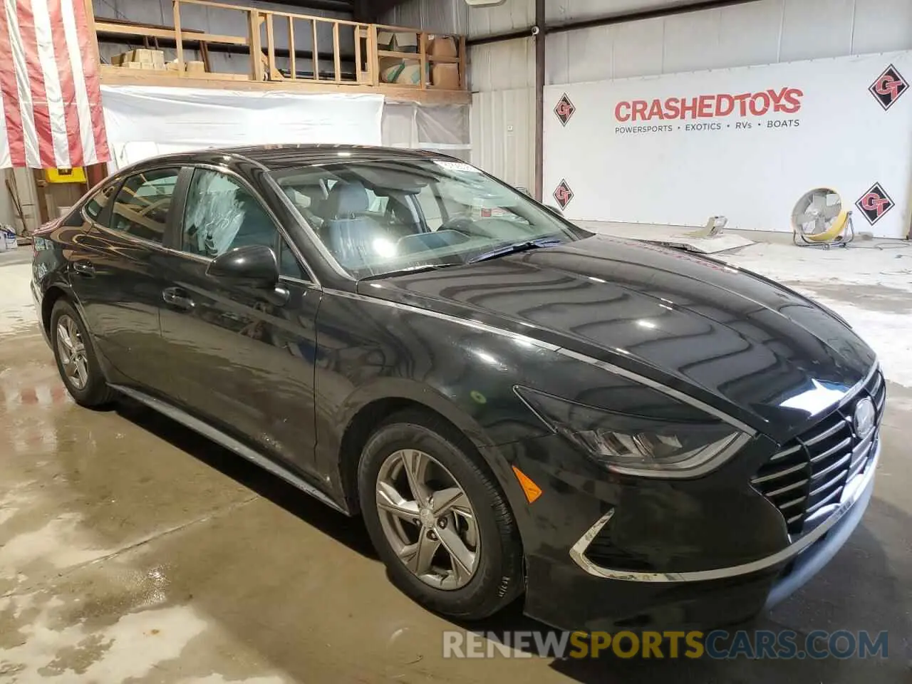4 Photograph of a damaged car 5NPEG4JA9NH139165 HYUNDAI SONATA 2022