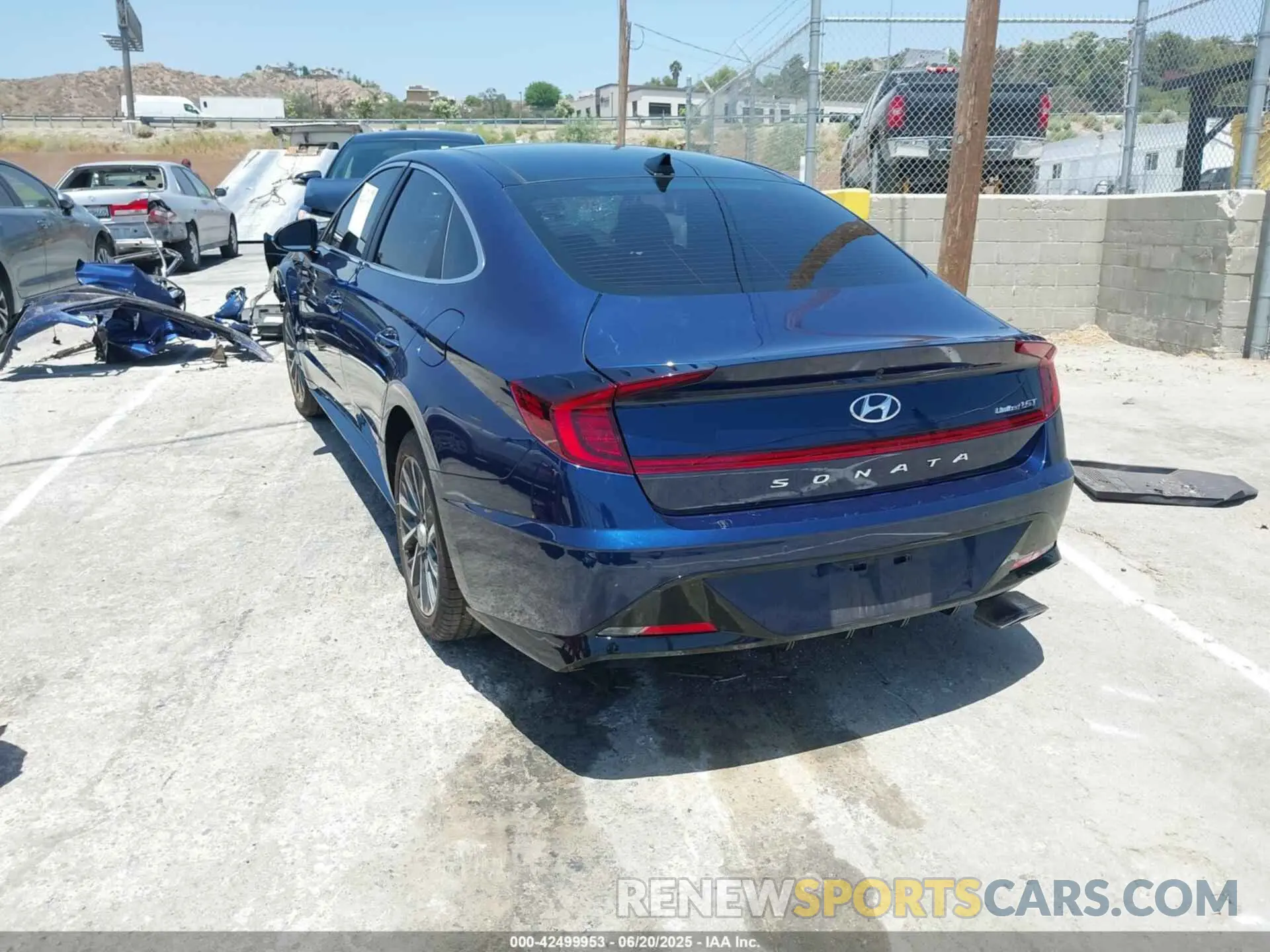 3 Photograph of a damaged car 5NPEH4J25NH148239 HYUNDAI SONATA 2022