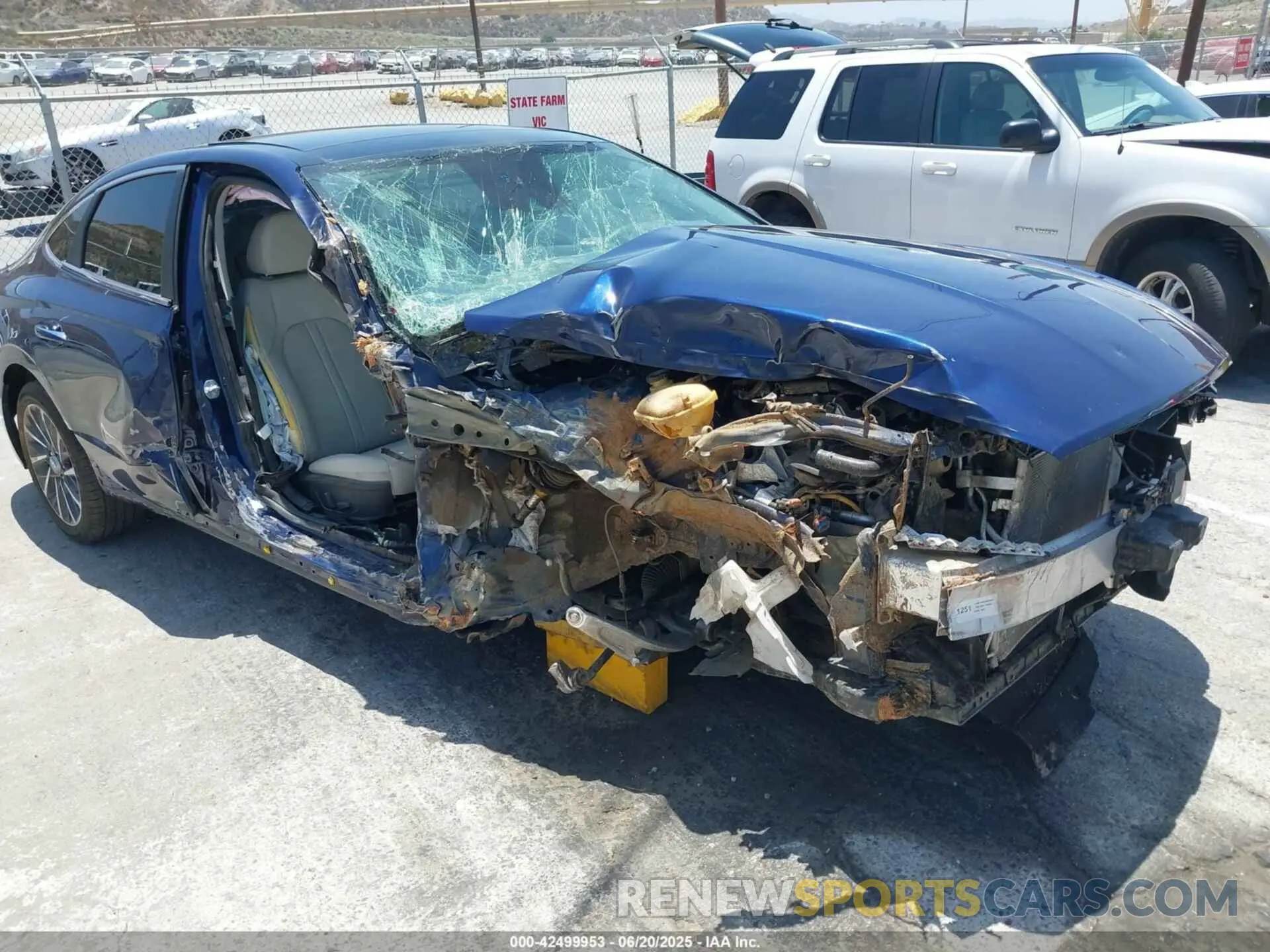 6 Photograph of a damaged car 5NPEH4J25NH148239 HYUNDAI SONATA 2022
