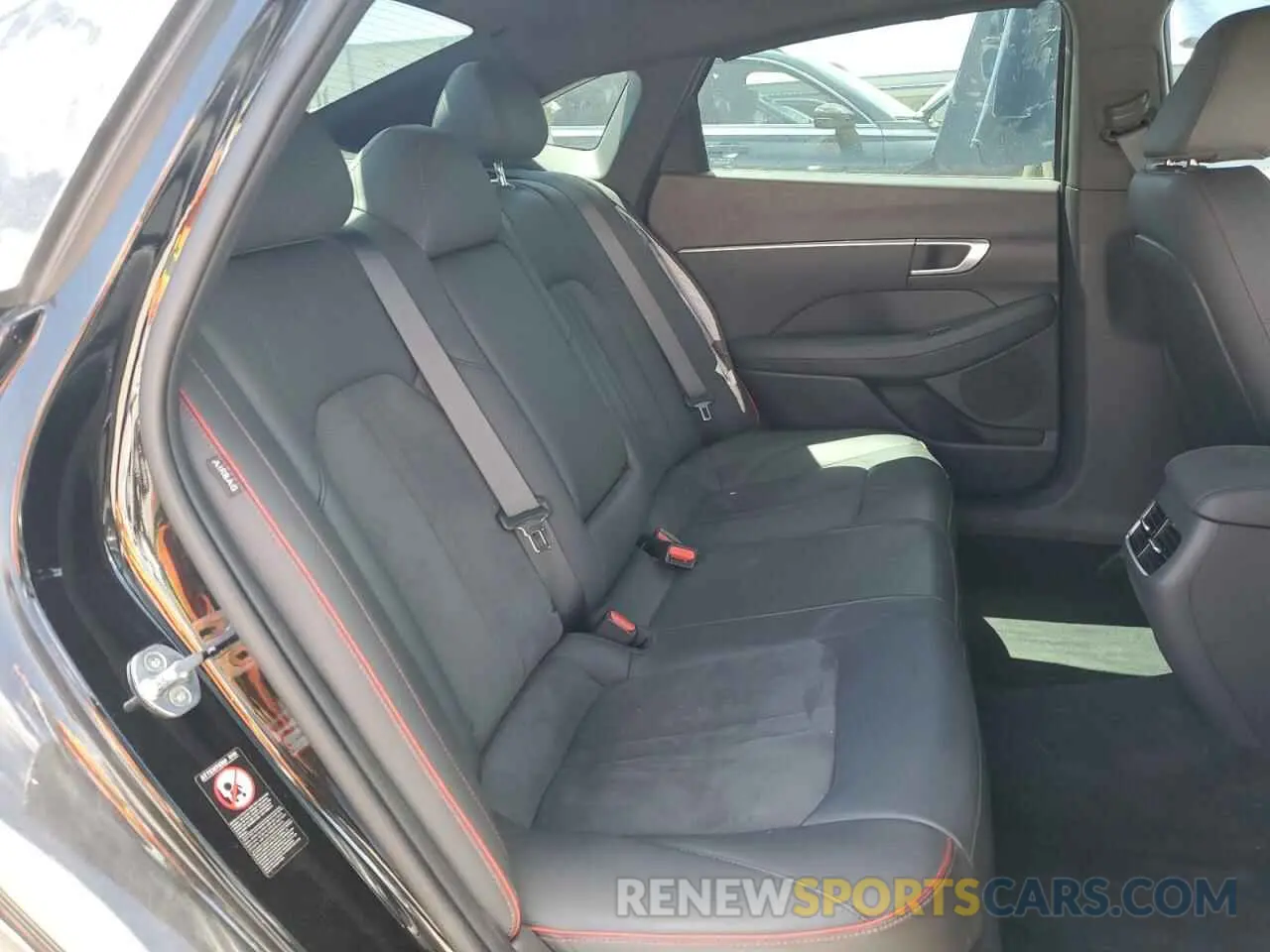 10 Photograph of a damaged car 5NPEJ4J21NH136352 HYUNDAI SONATA 2022