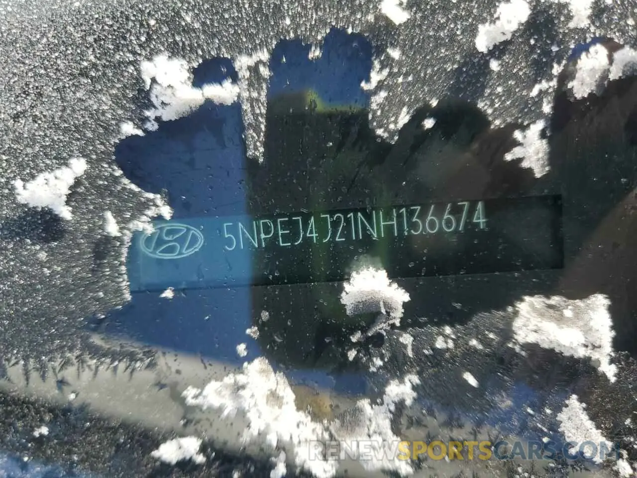 13 Photograph of a damaged car 5NPEJ4J21NH136674 HYUNDAI SONATA 2022