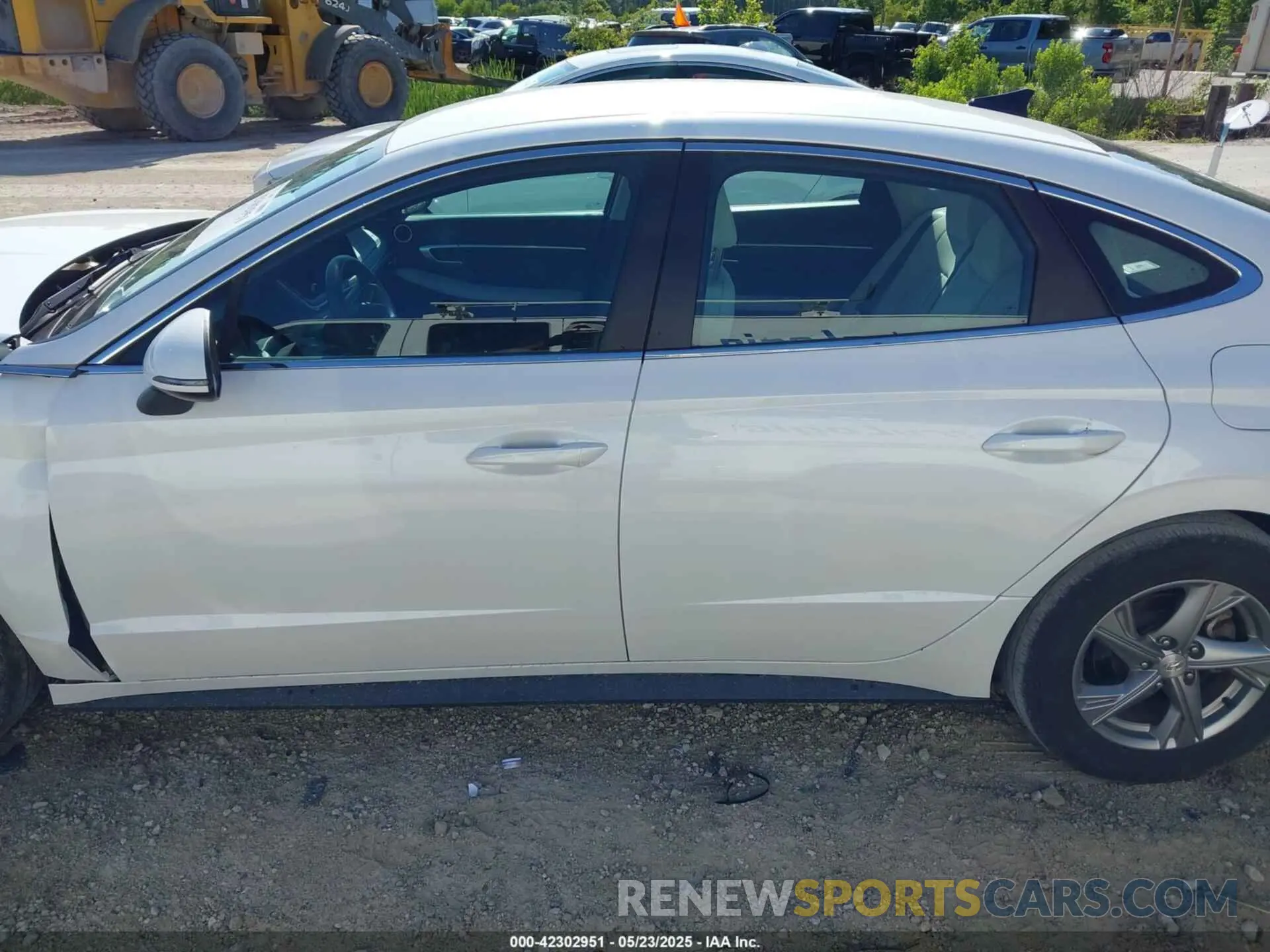 15 Photograph of a damaged car KMHL24JA6NA226241 HYUNDAI SONATA 2022