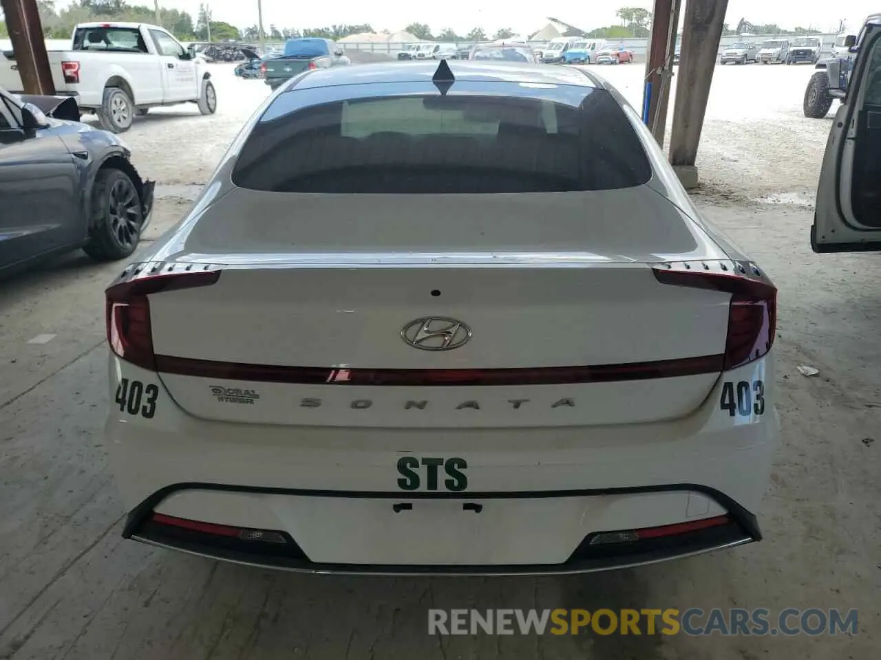 6 Photograph of a damaged car KMHL24JA7NA225101 HYUNDAI SONATA 2022