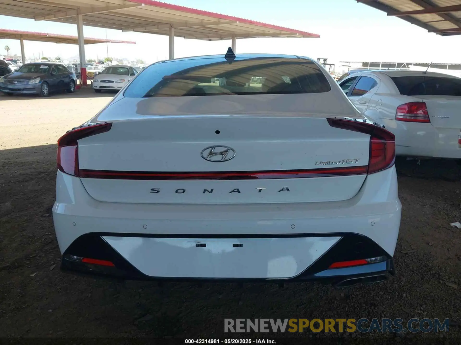 16 Photograph of a damaged car KMHL34J23NA168322 HYUNDAI SONATA 2022