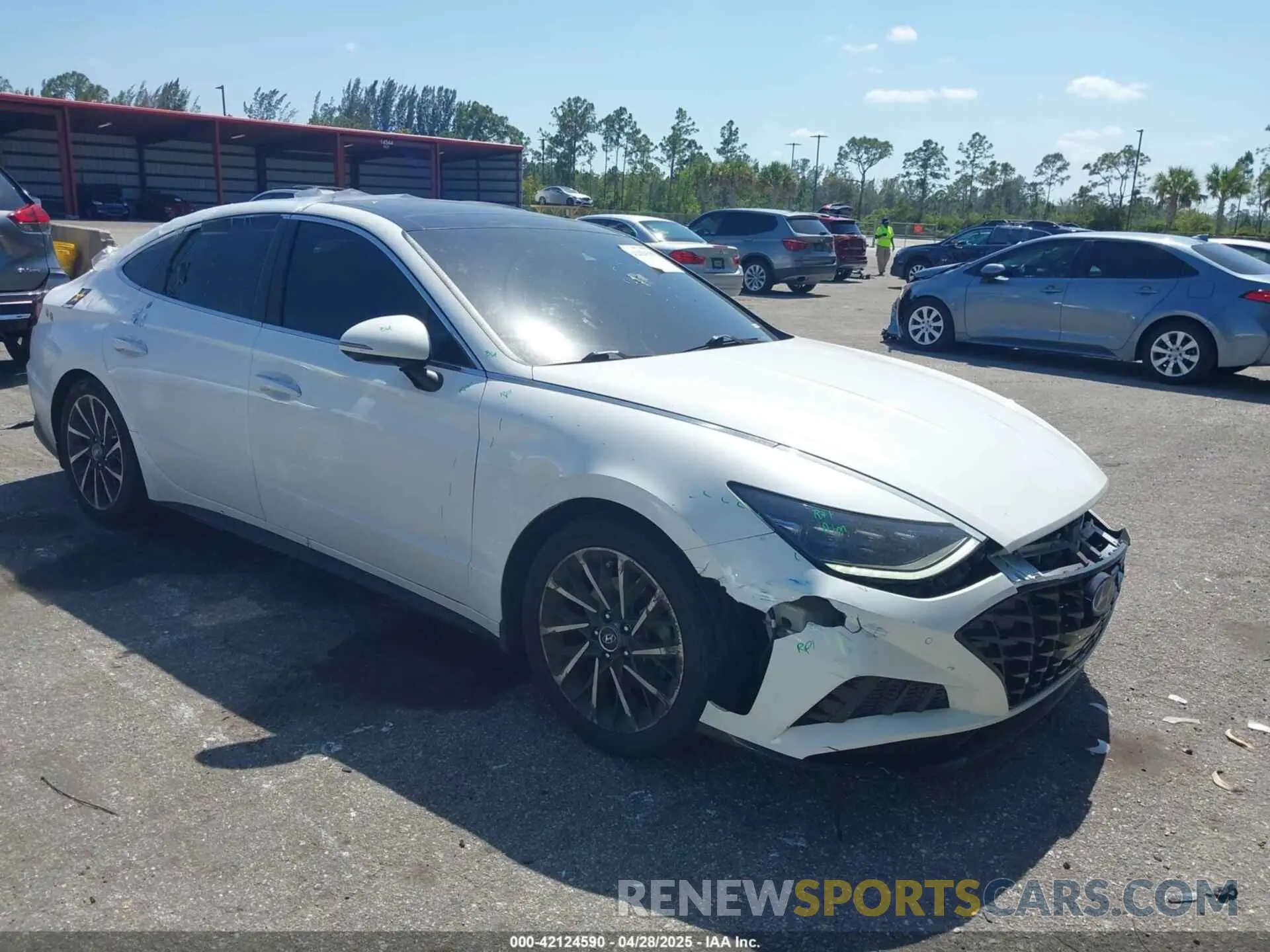 1 Photograph of a damaged car KMHL34J23NA186920 HYUNDAI SONATA 2022