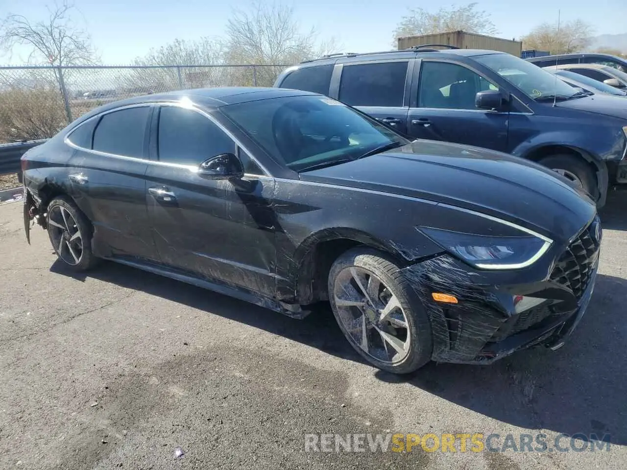 4 Photograph of a damaged car KMHL44J23NA235014 HYUNDAI SONATA 2022