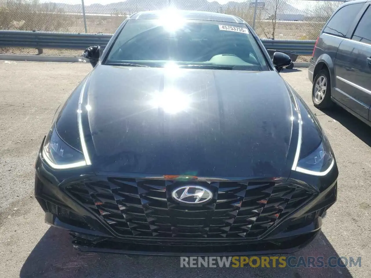 5 Photograph of a damaged car KMHL44J23NA235014 HYUNDAI SONATA 2022