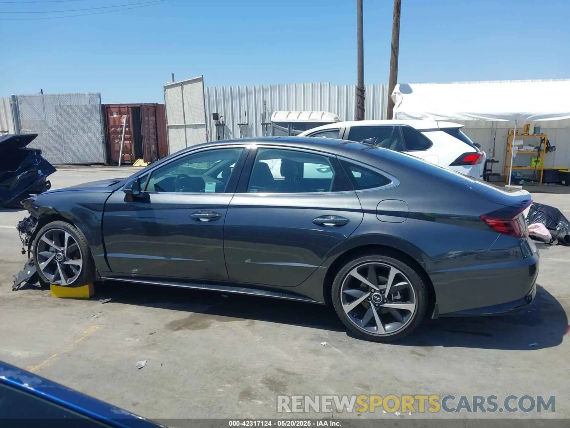 14 Photograph of a damaged car KMHL44J28NA235994 HYUNDAI SONATA 2022