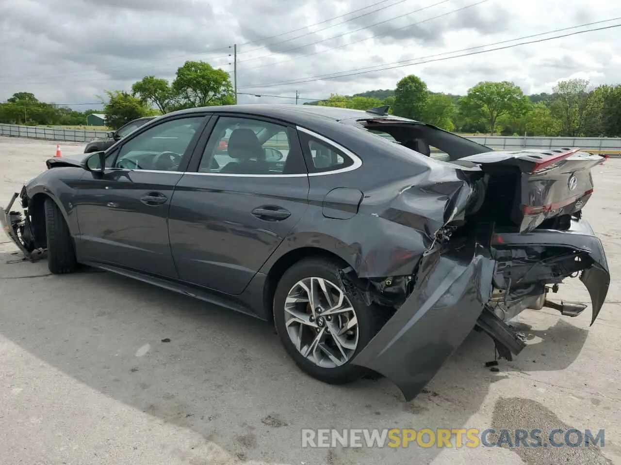 2 Photograph of a damaged car KMHL64JA4NA234827 HYUNDAI SONATA 2022