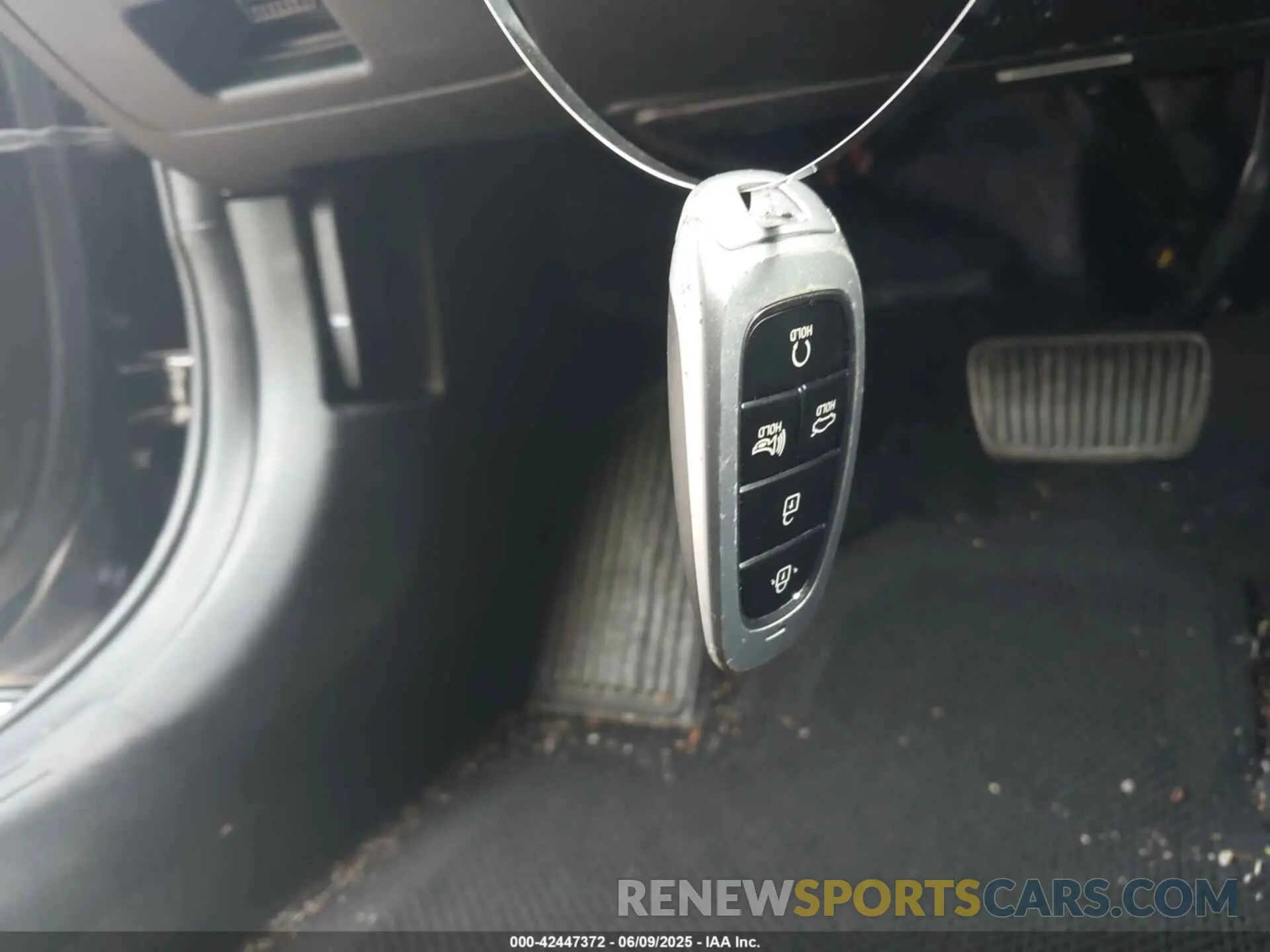 11 Photograph of a damaged car KMHL64JA5NA236991 HYUNDAI SONATA 2022
